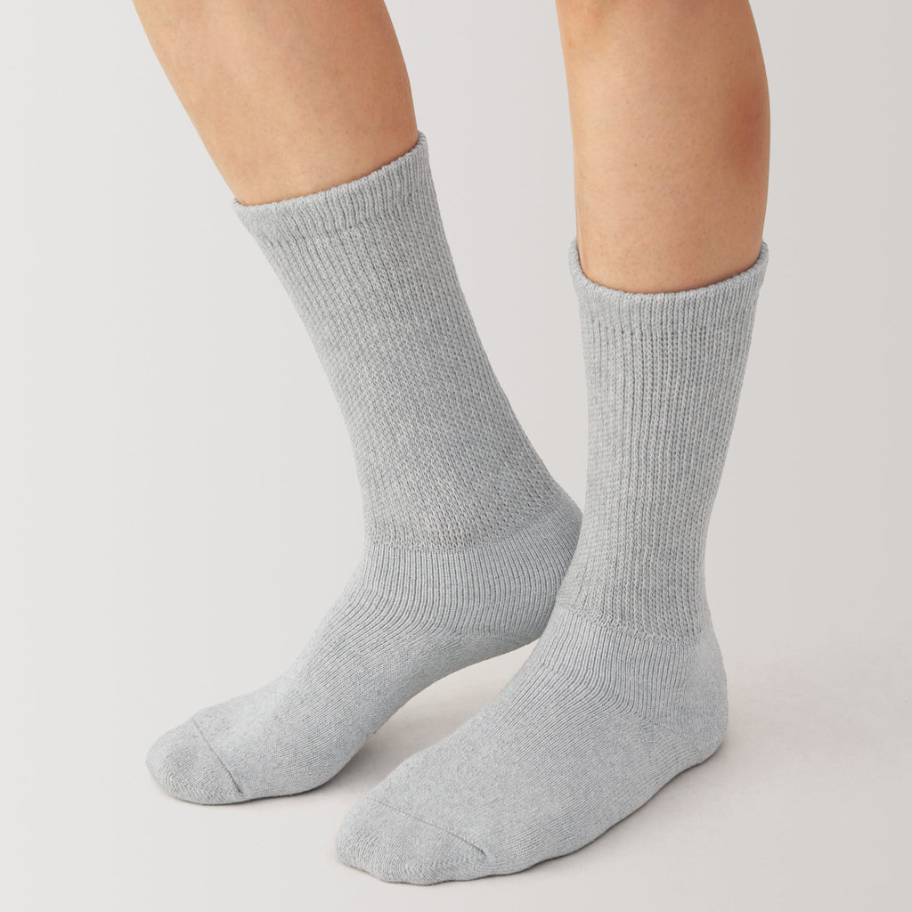 Right Angle Loose Top Pile Socks
