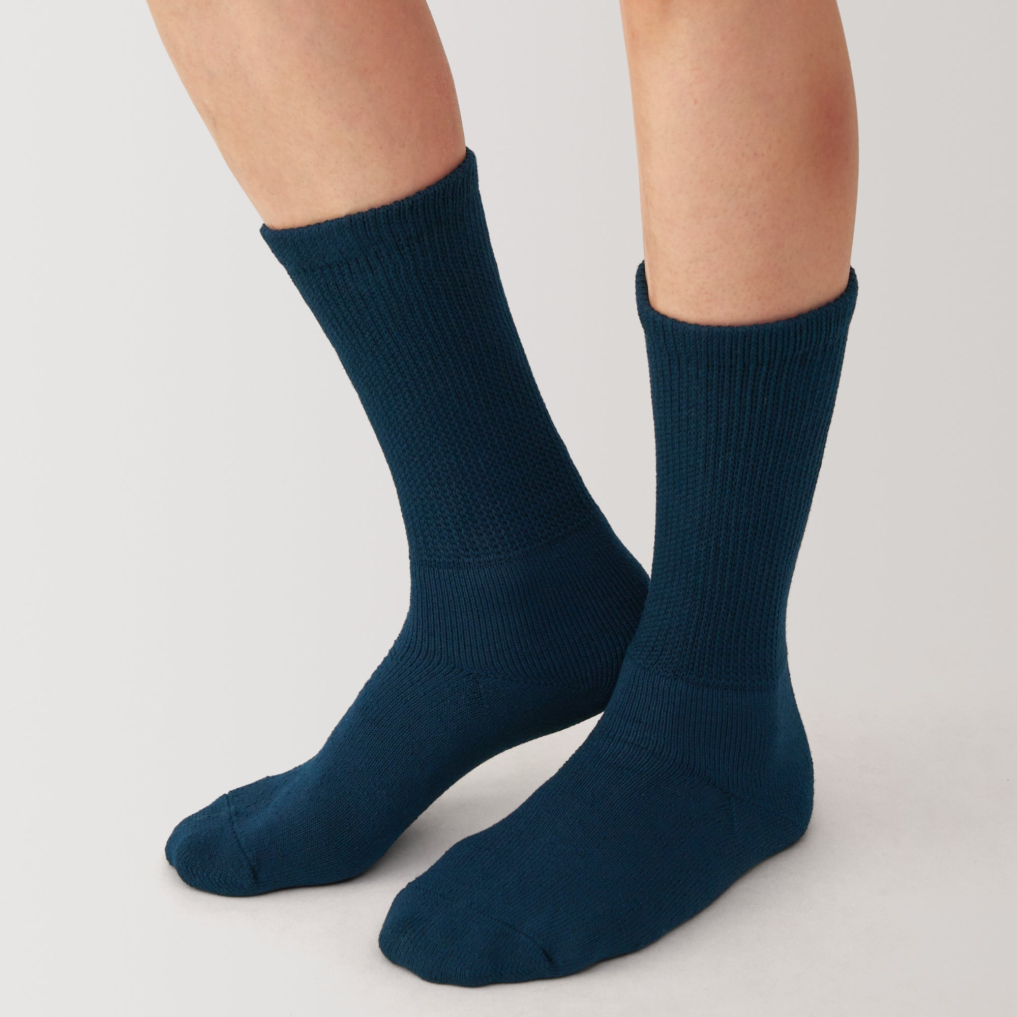 Right Angle Loose Top Pile Socks