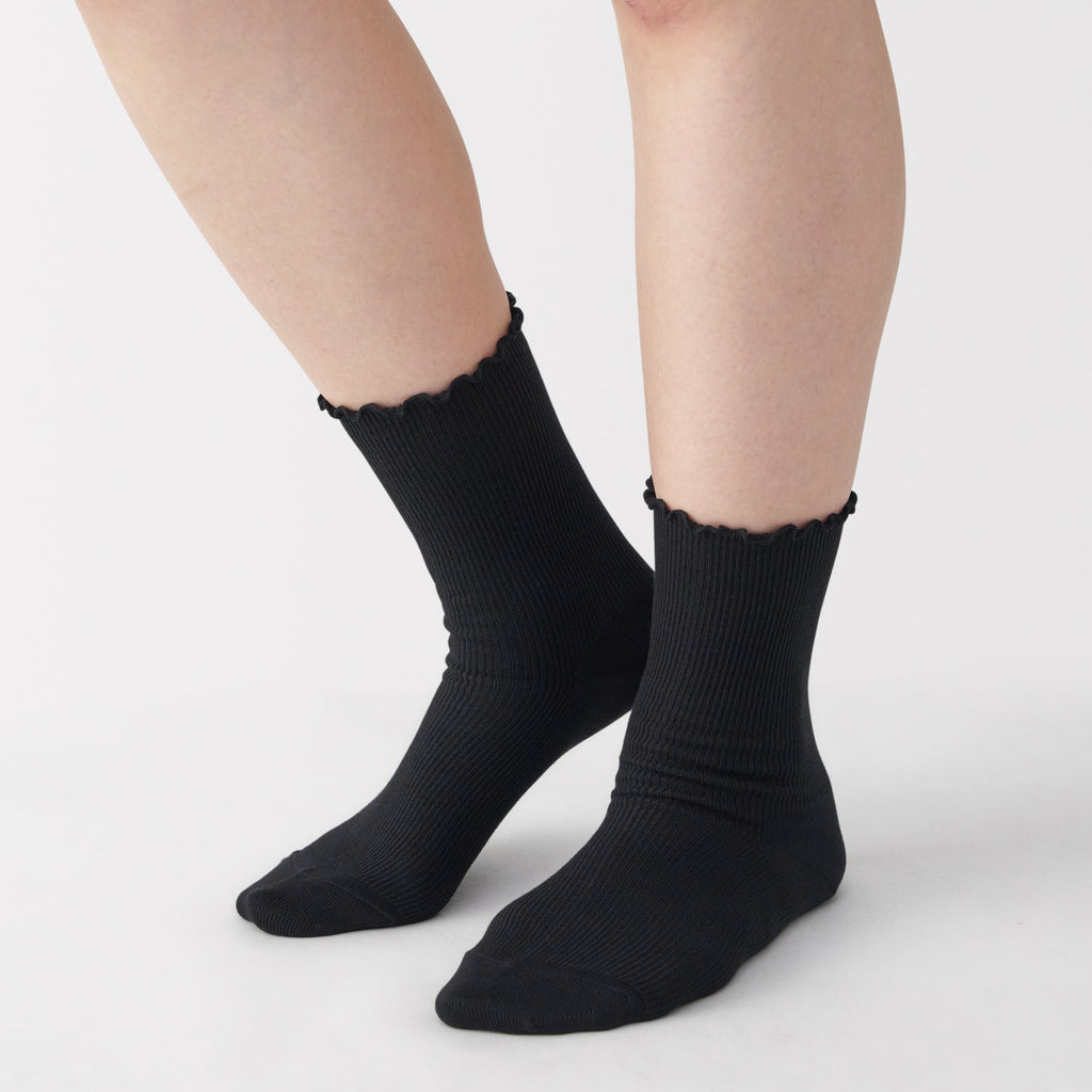 Right Angle Loose Top Socks