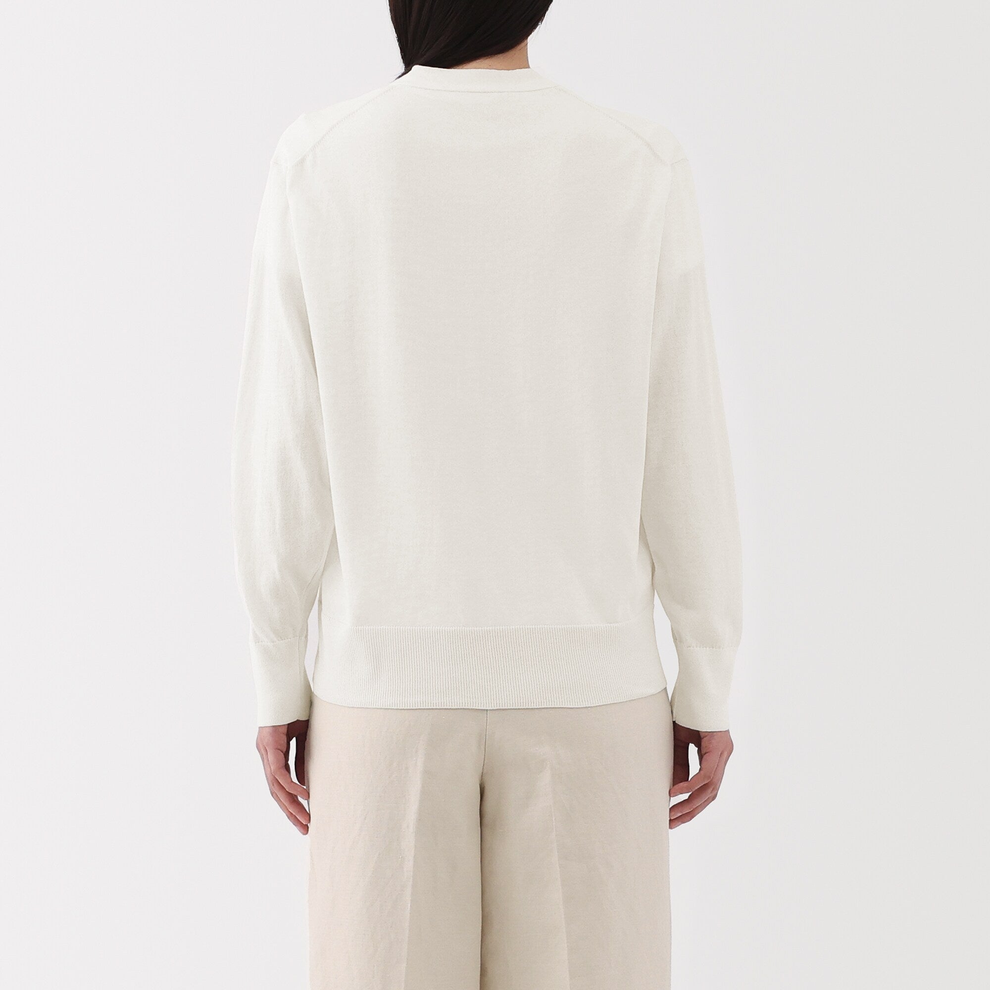 Women's Light Knit V-Neck Cardigan