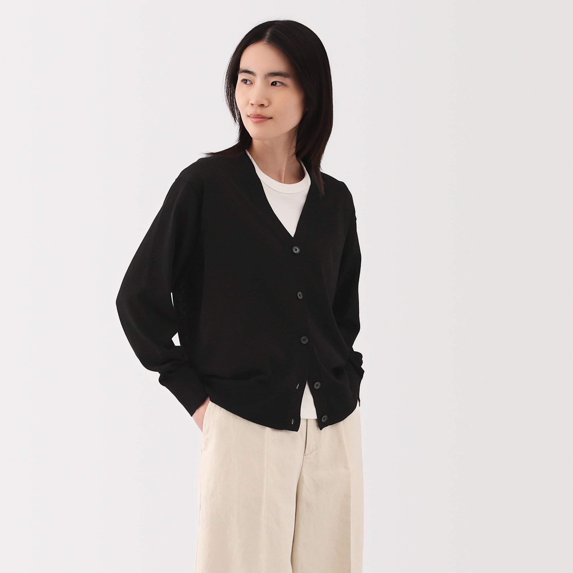 Women's Light Knit V-Neck Cardigan