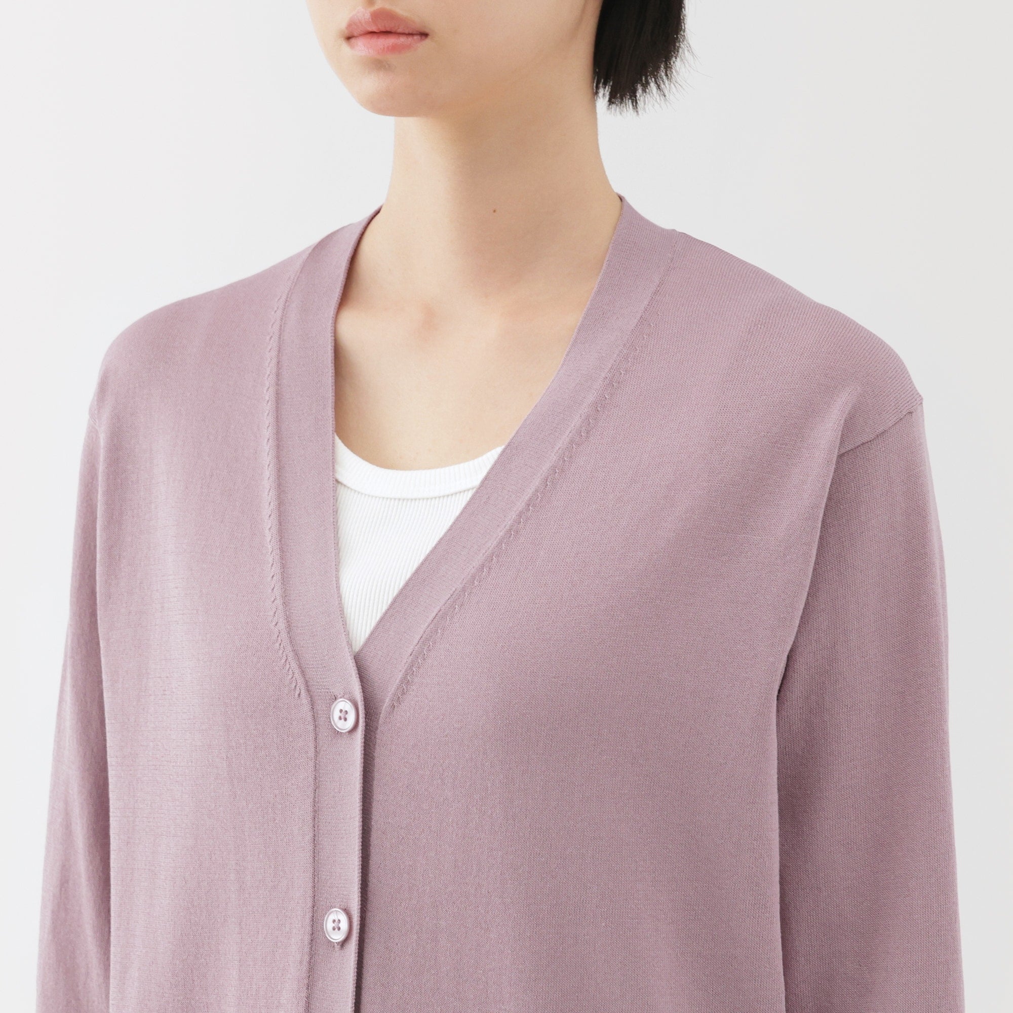 Women's Light Knit V-Neck Cardigan