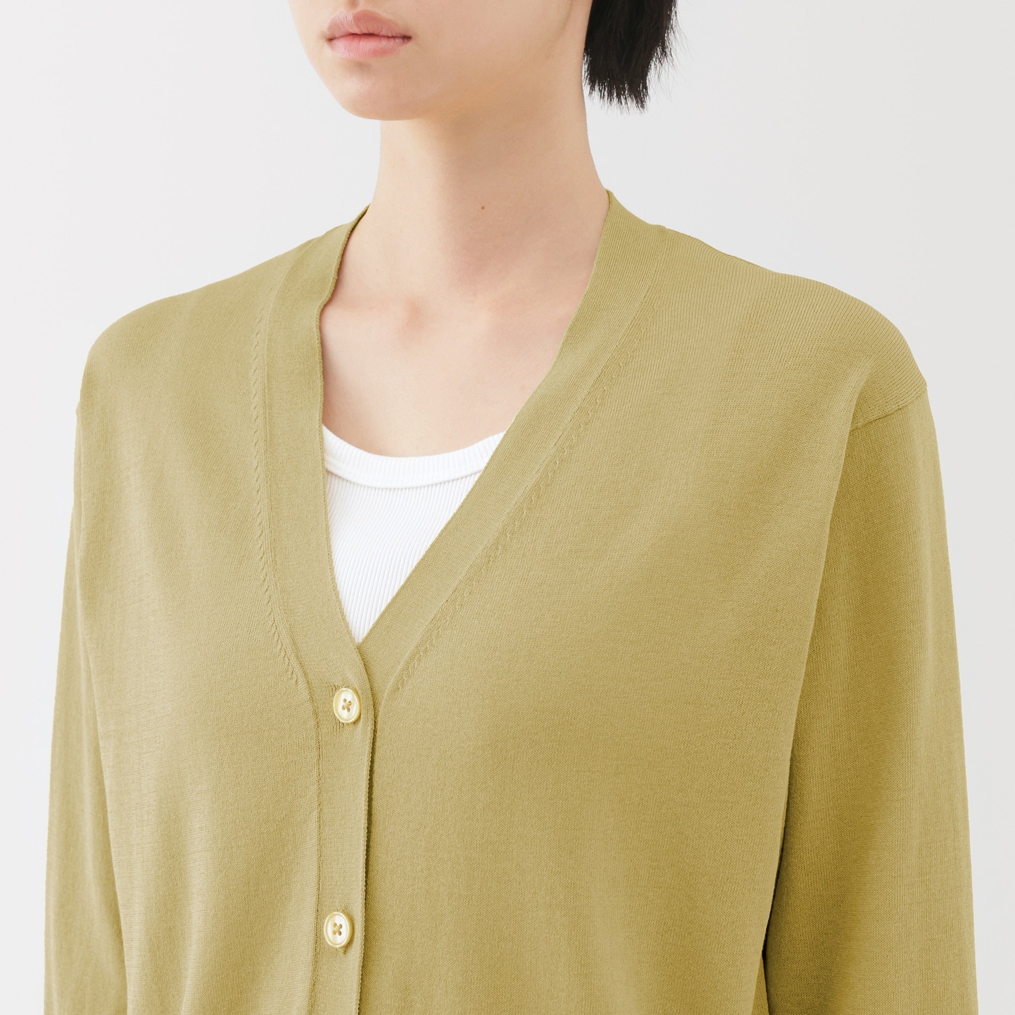Women's Light Knit V-Neck Cardigan