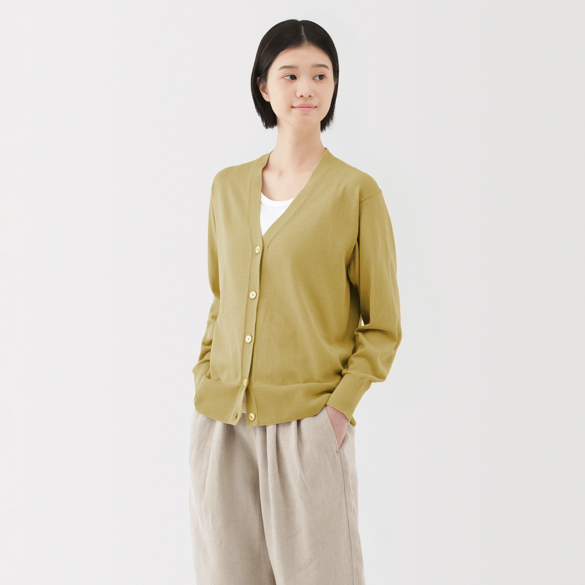 Women's Light Knit V-Neck Cardigan