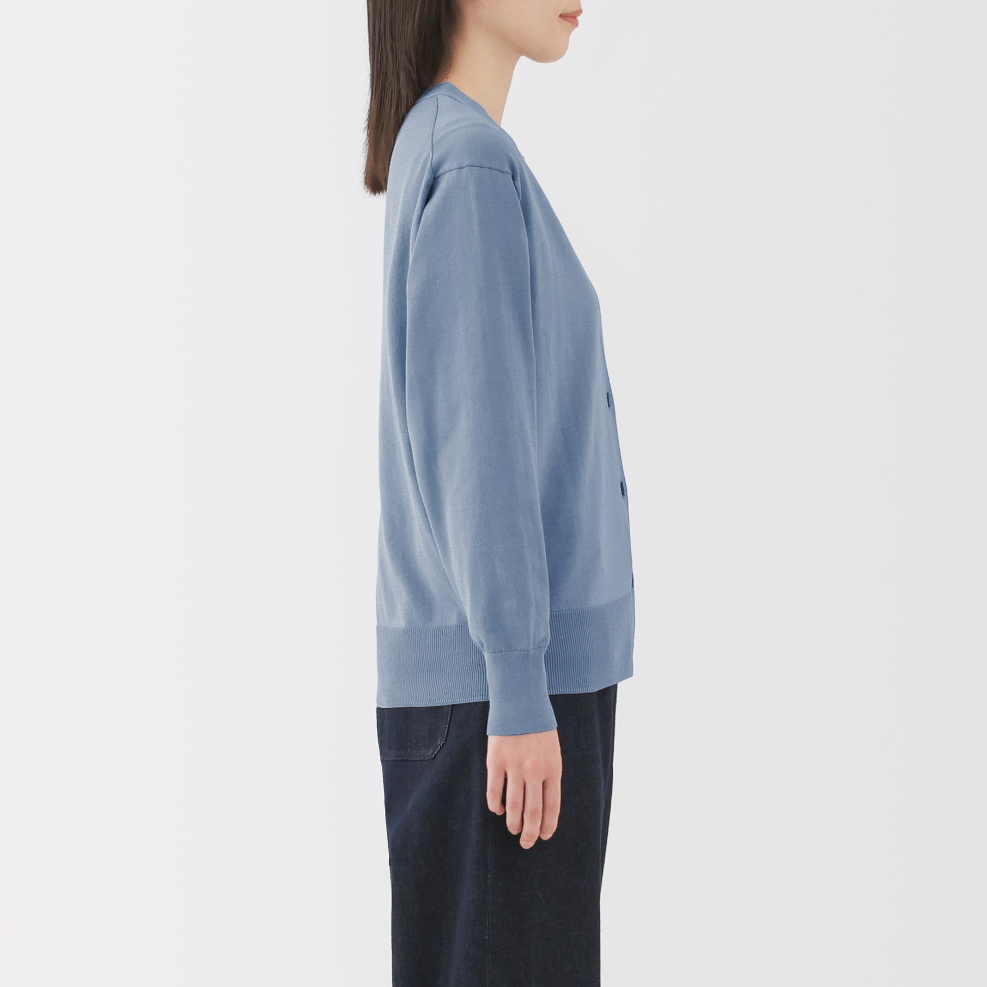 Women's Light Knit V-Neck Cardigan