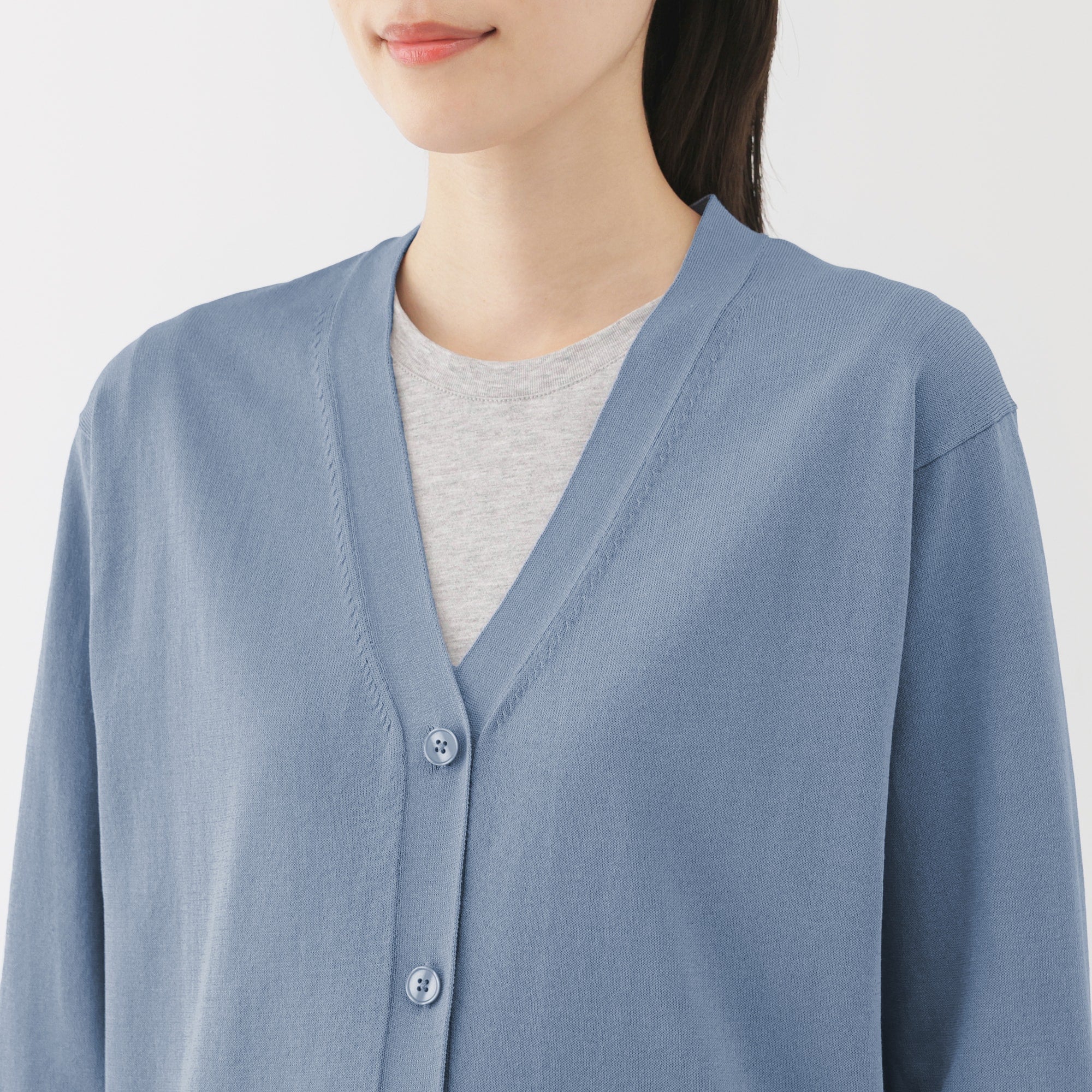 Women's Light Knit V-Neck Cardigan