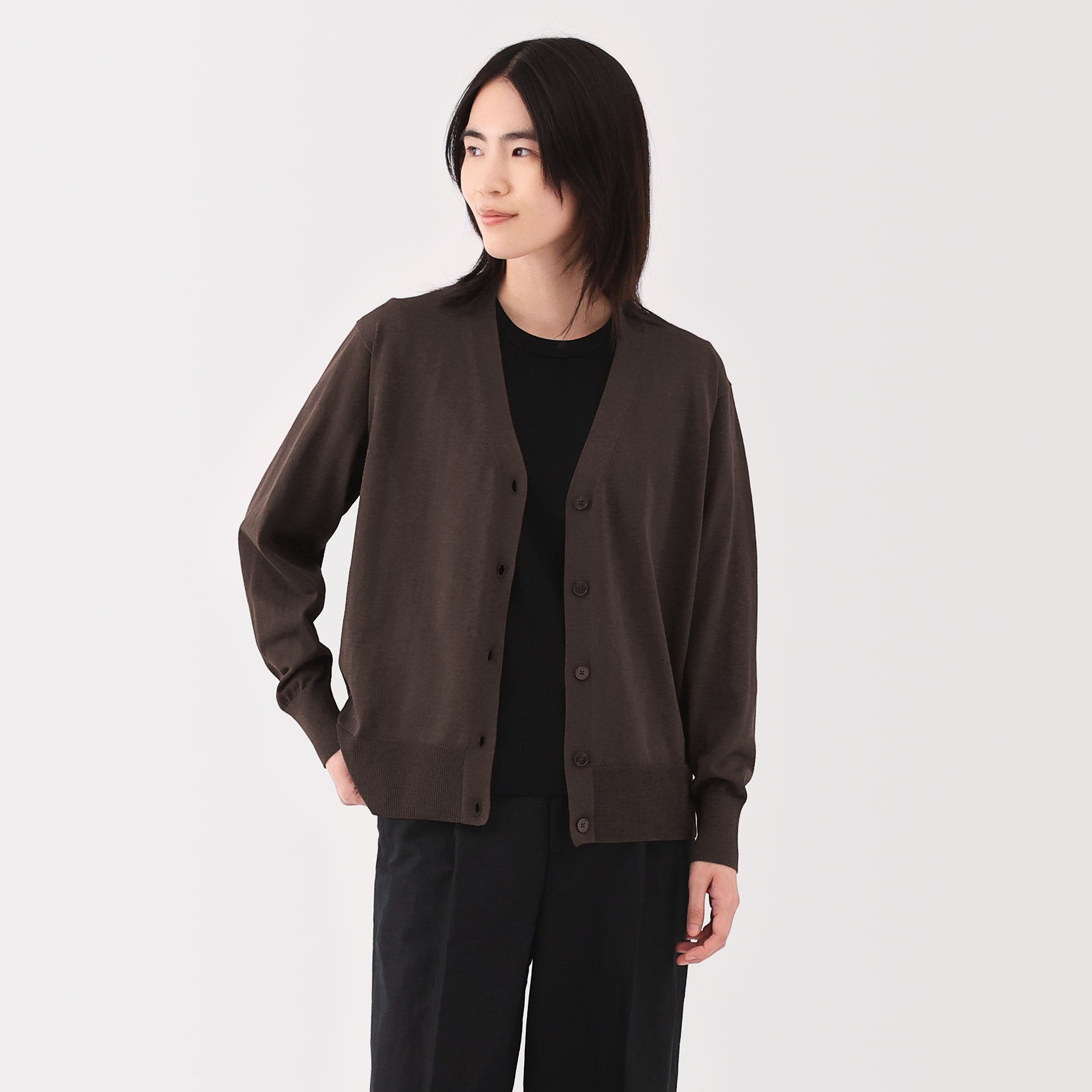 Women's Light Knit V-Neck Cardigan