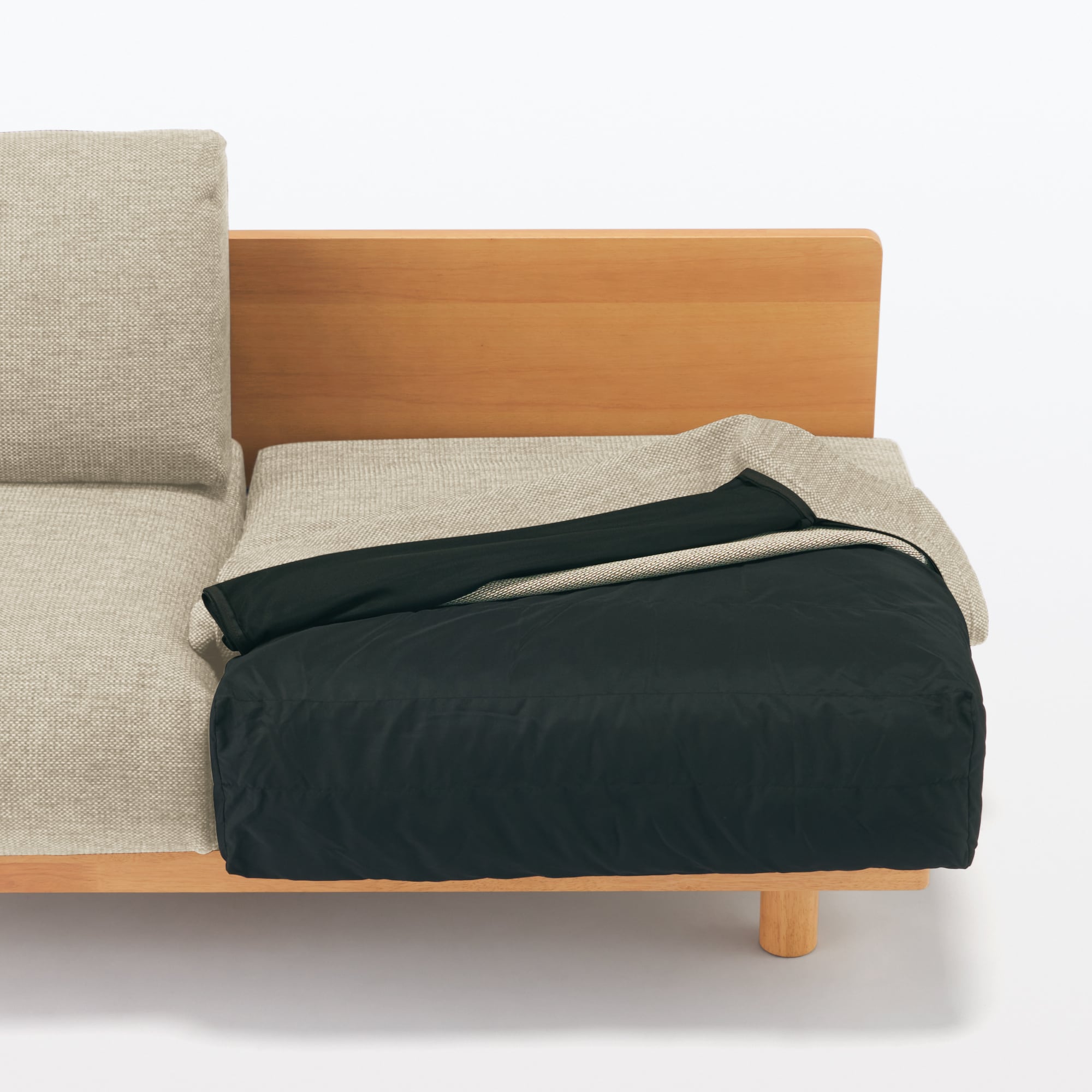 [HD] Spacious Armless Sofa Beige 3 Seater