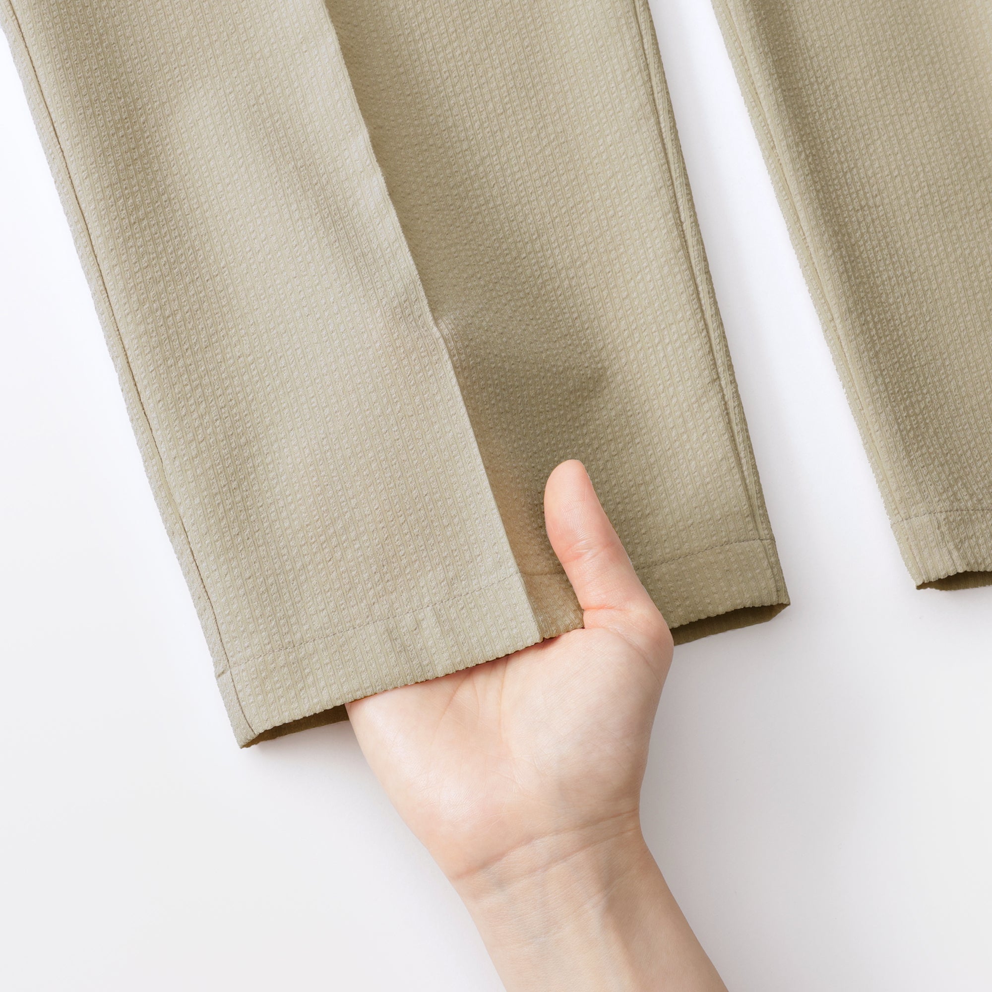 Women's Breathable Seersucker Tapered Pants