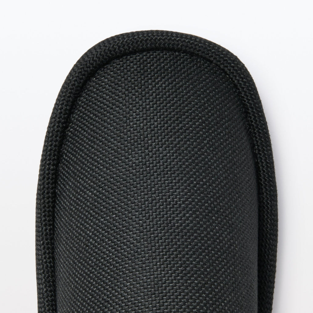 Either-Foot Slippers
