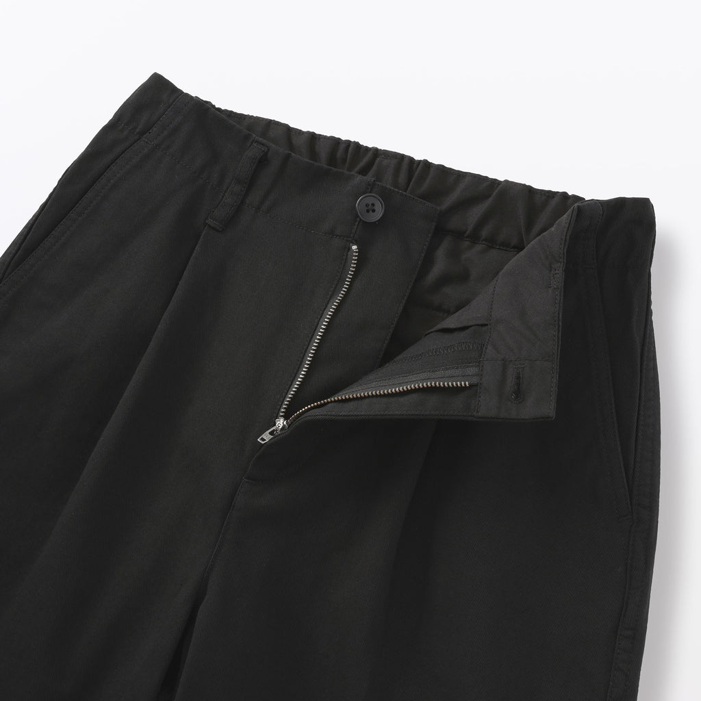 Women's Slub Yarn Chino Darted Shorts