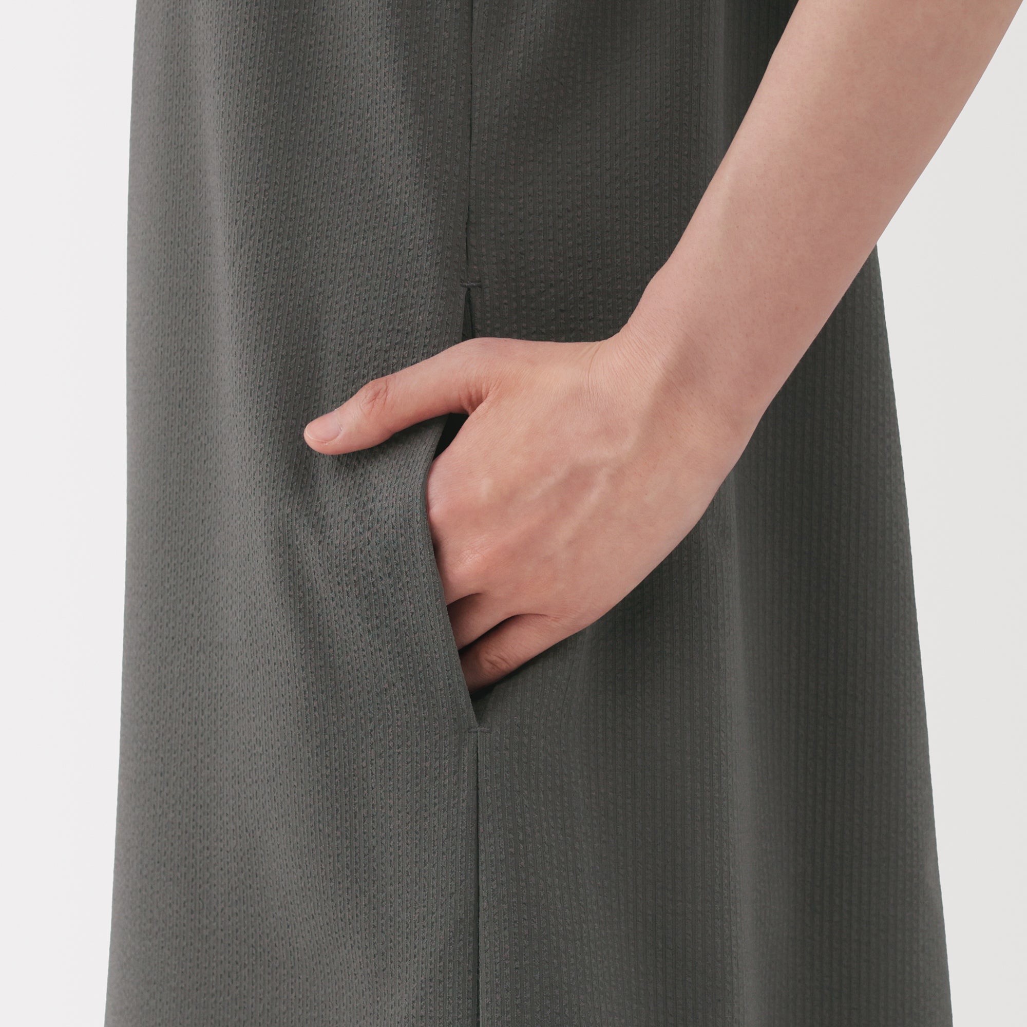 Women's Breathable Seersucker Overalls