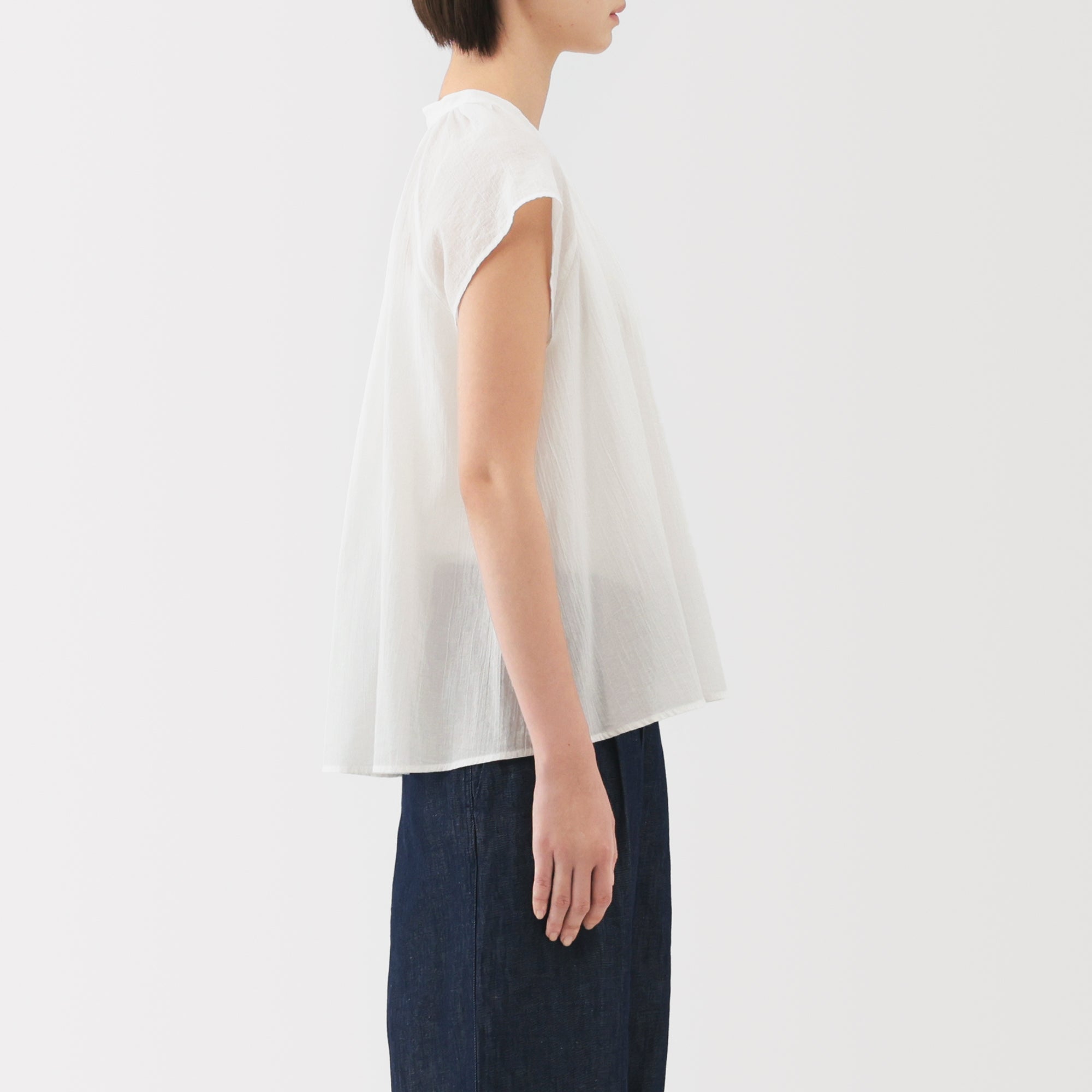 Women's High Twisted Veil French Sleeve Blouse