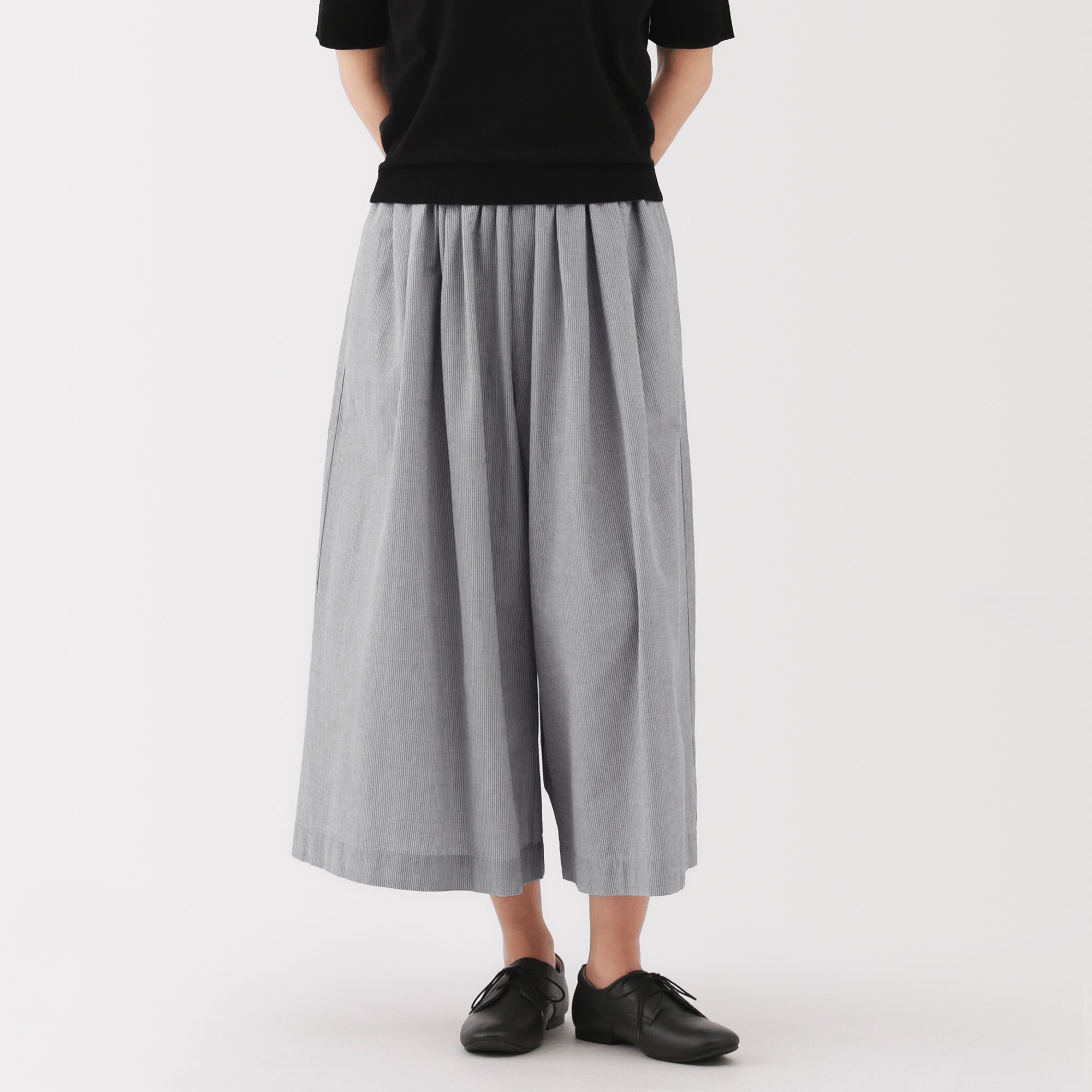 Women's Cool Touch Easy Cropped Pants