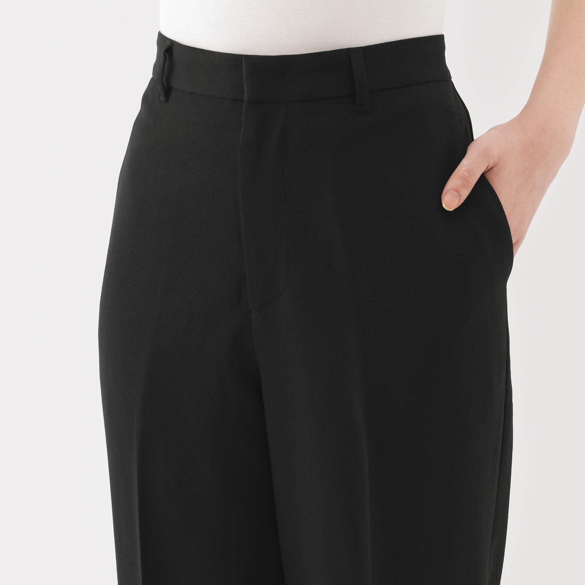 Women's Water Repellent Tapered Pants