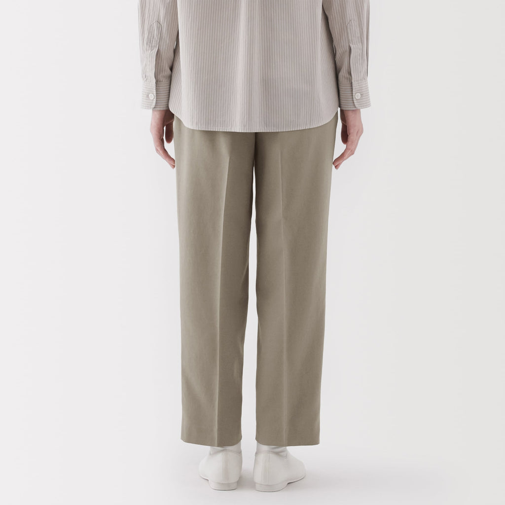 Women's Water Repellent Tapered Pants