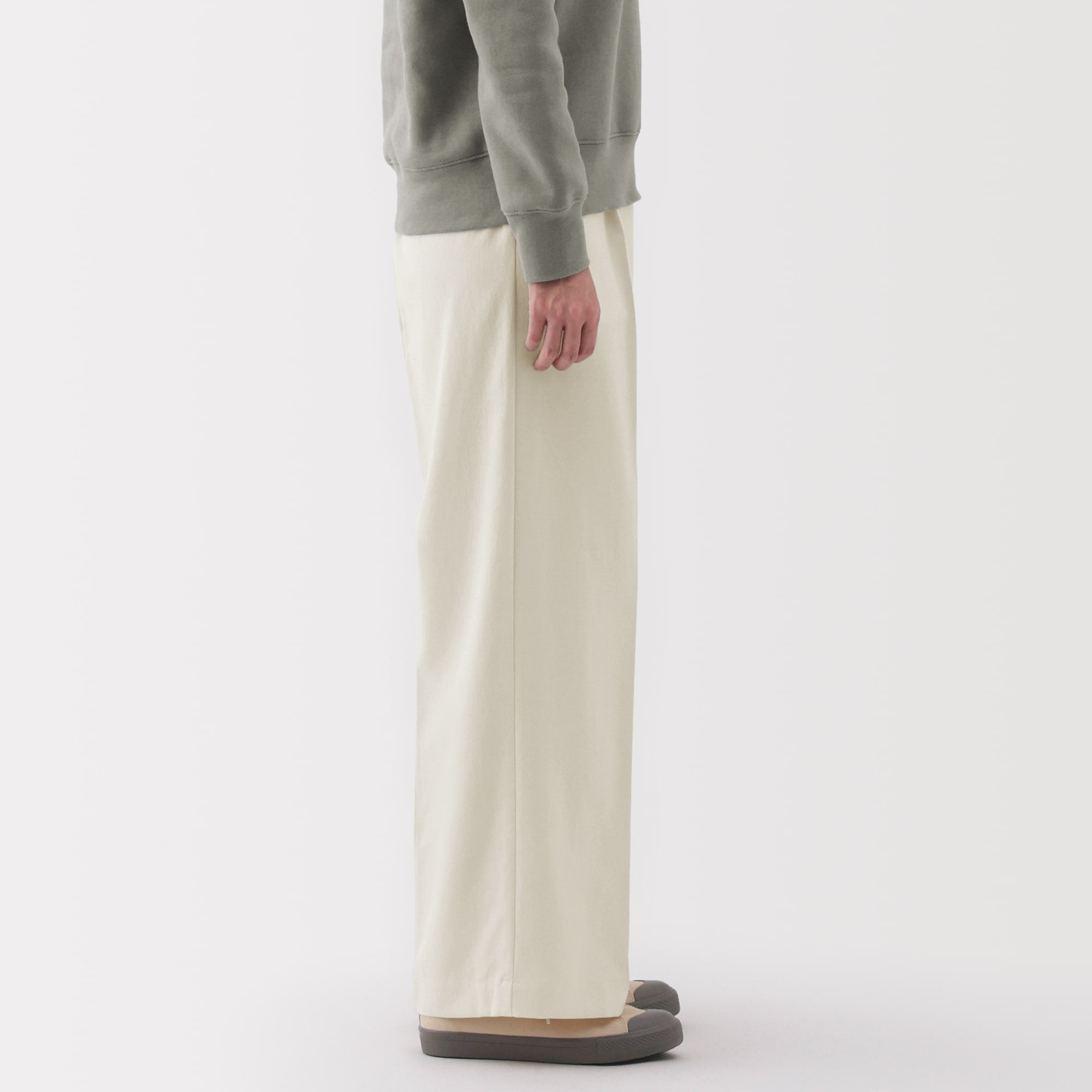 Women's Water Repellent Pleated Straight Pants