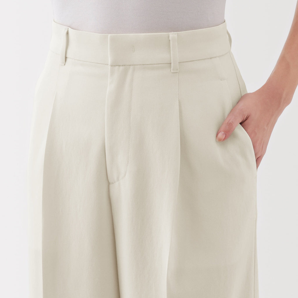 Women's Water Repellent Pleated Straight Pants