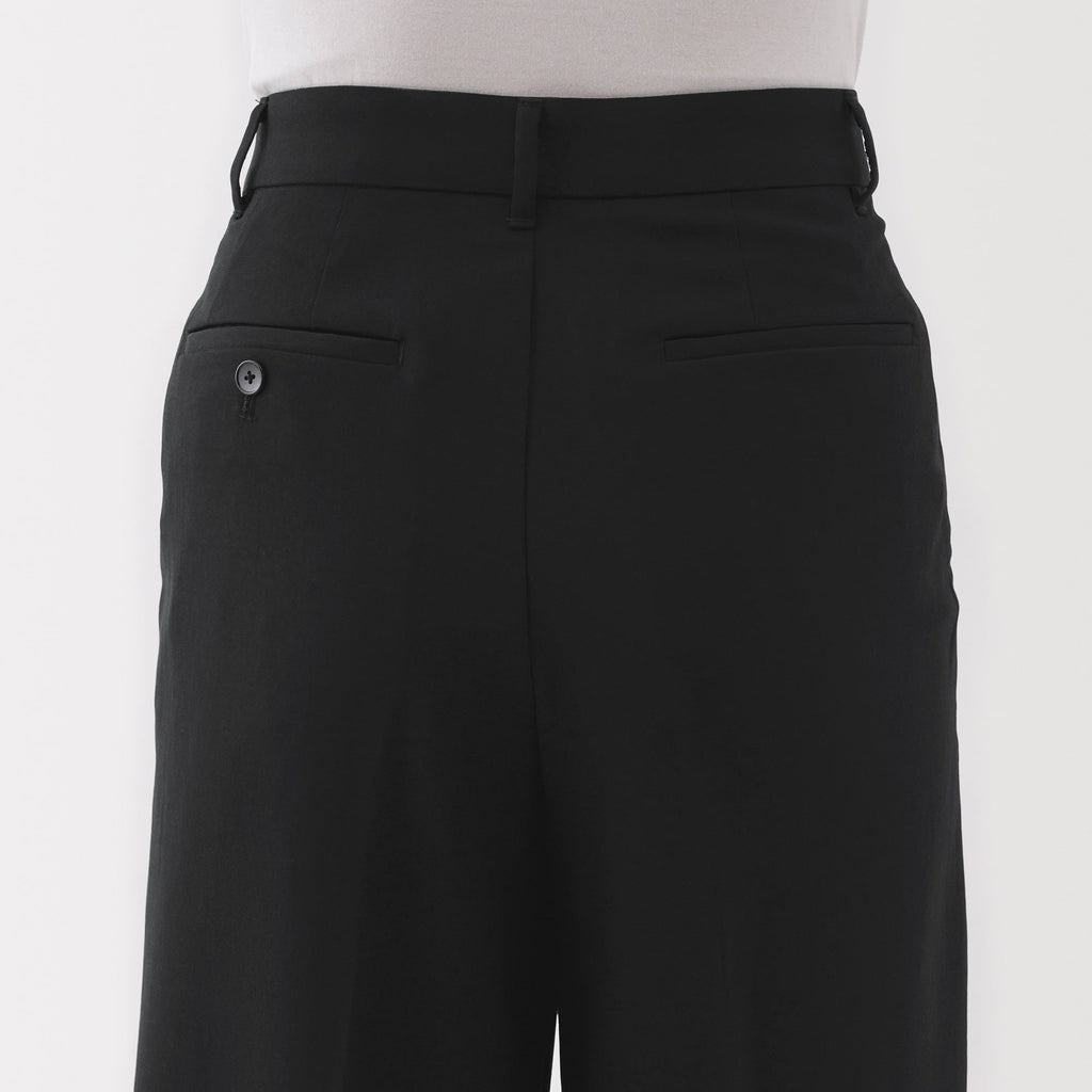 Women's Water Repellent Pleated Straight Pants