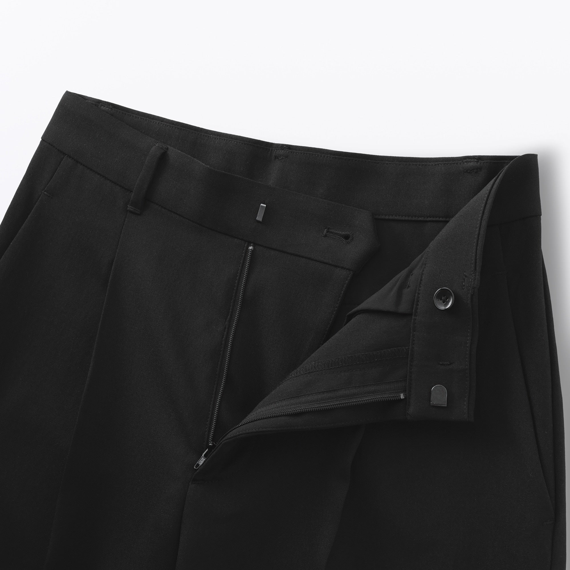 Women's Water Repellent Pleated Straight Pants