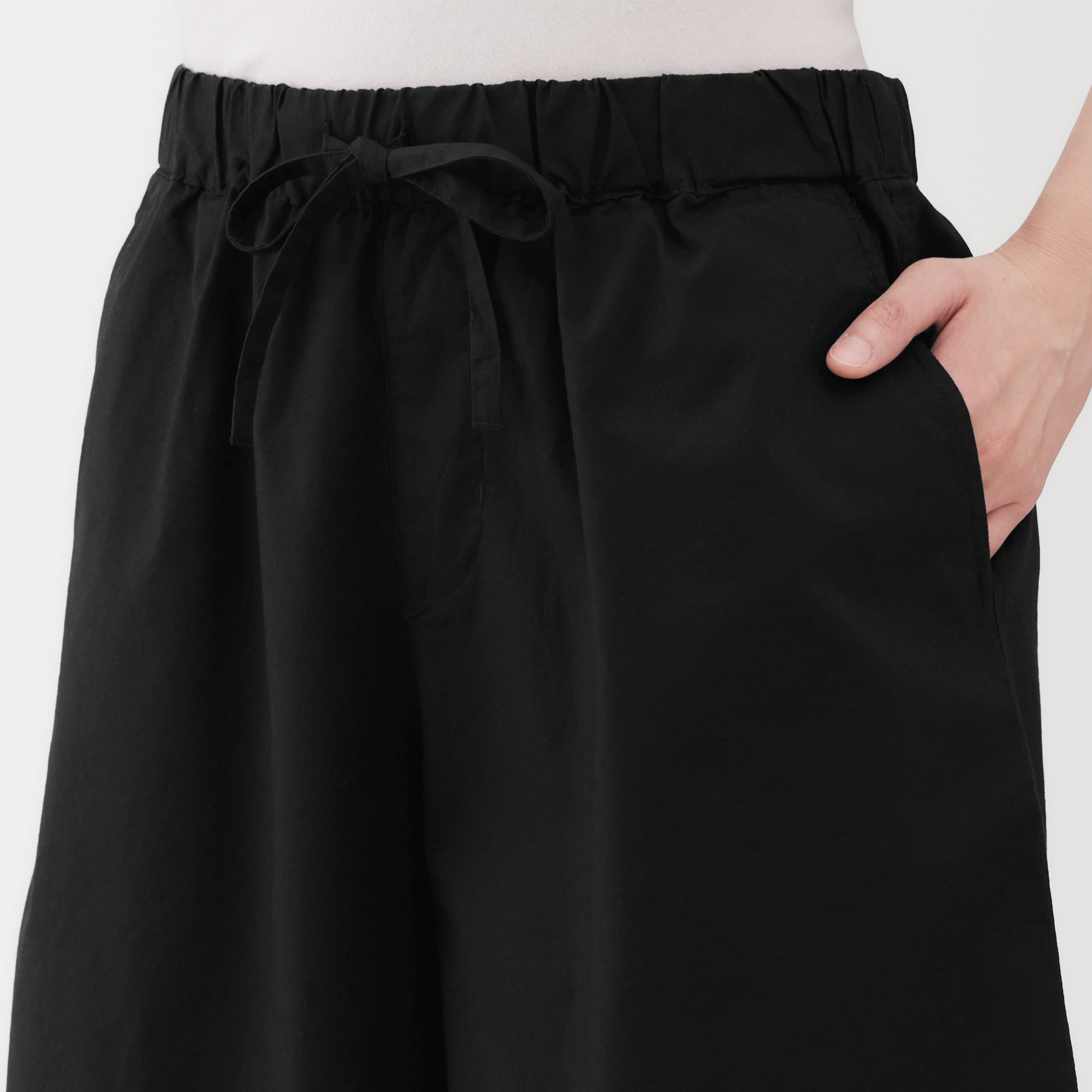 Women's Washed Broadcloth Shorts