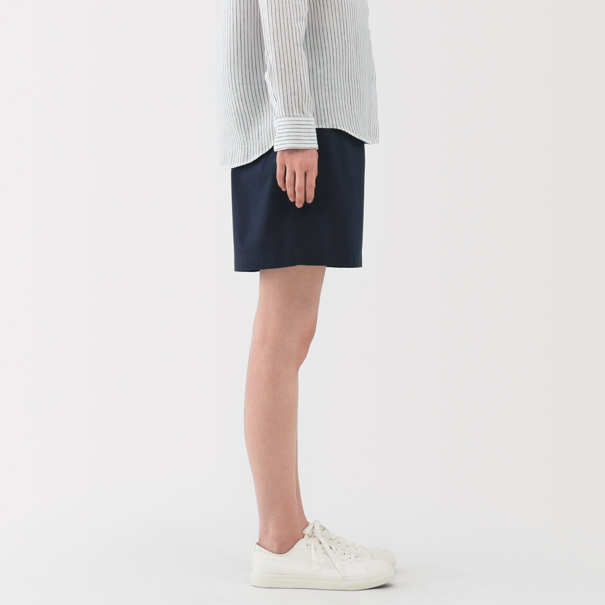 Women's Washed Broadcloth Shorts