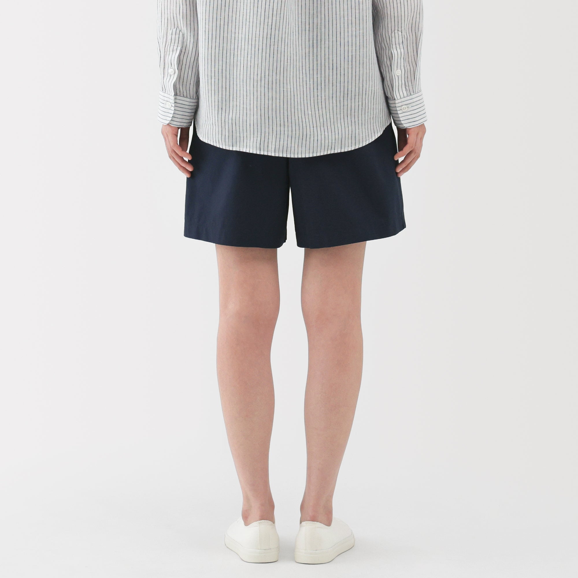 Women's Washed Broadcloth Shorts
