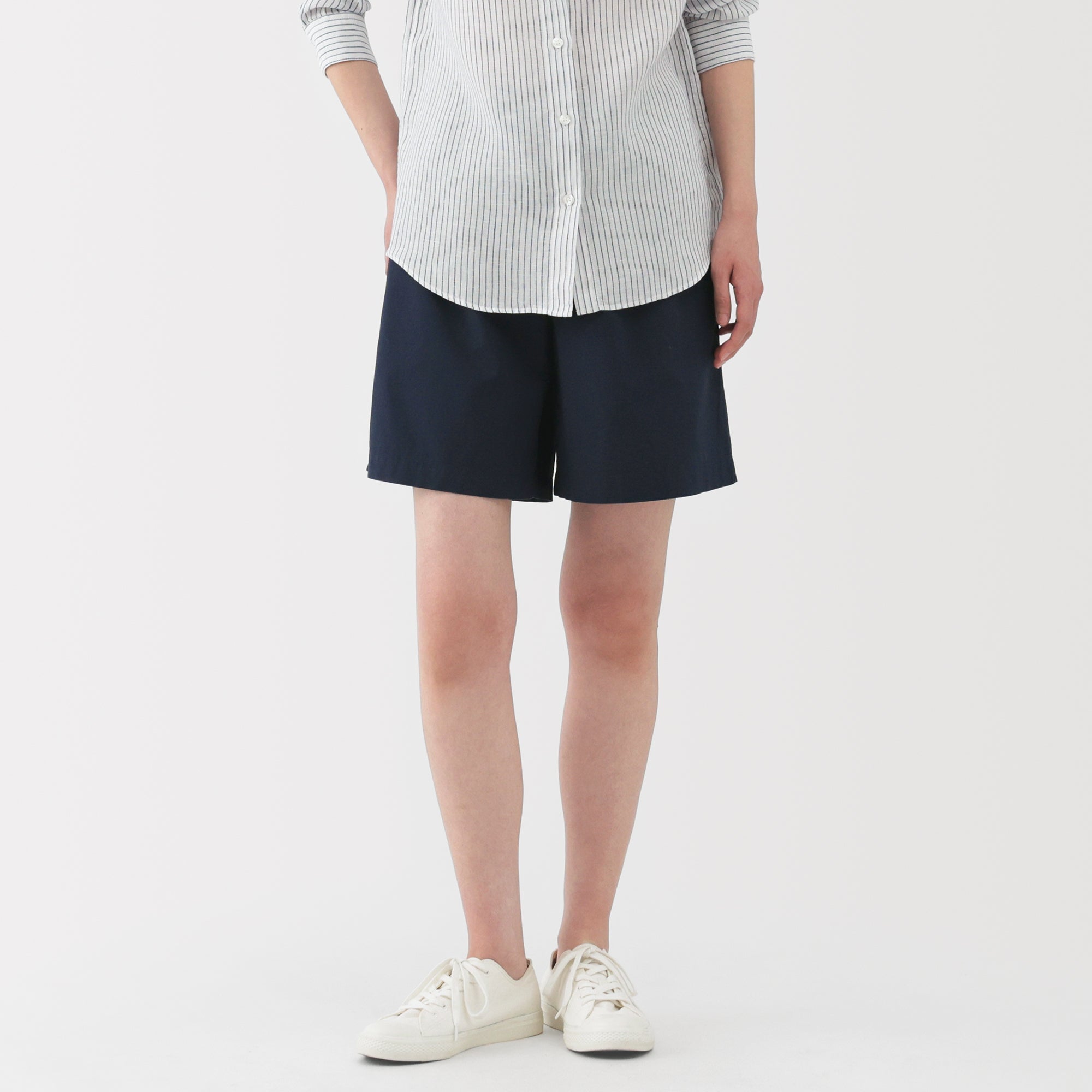 Women's Washed Broadcloth Shorts