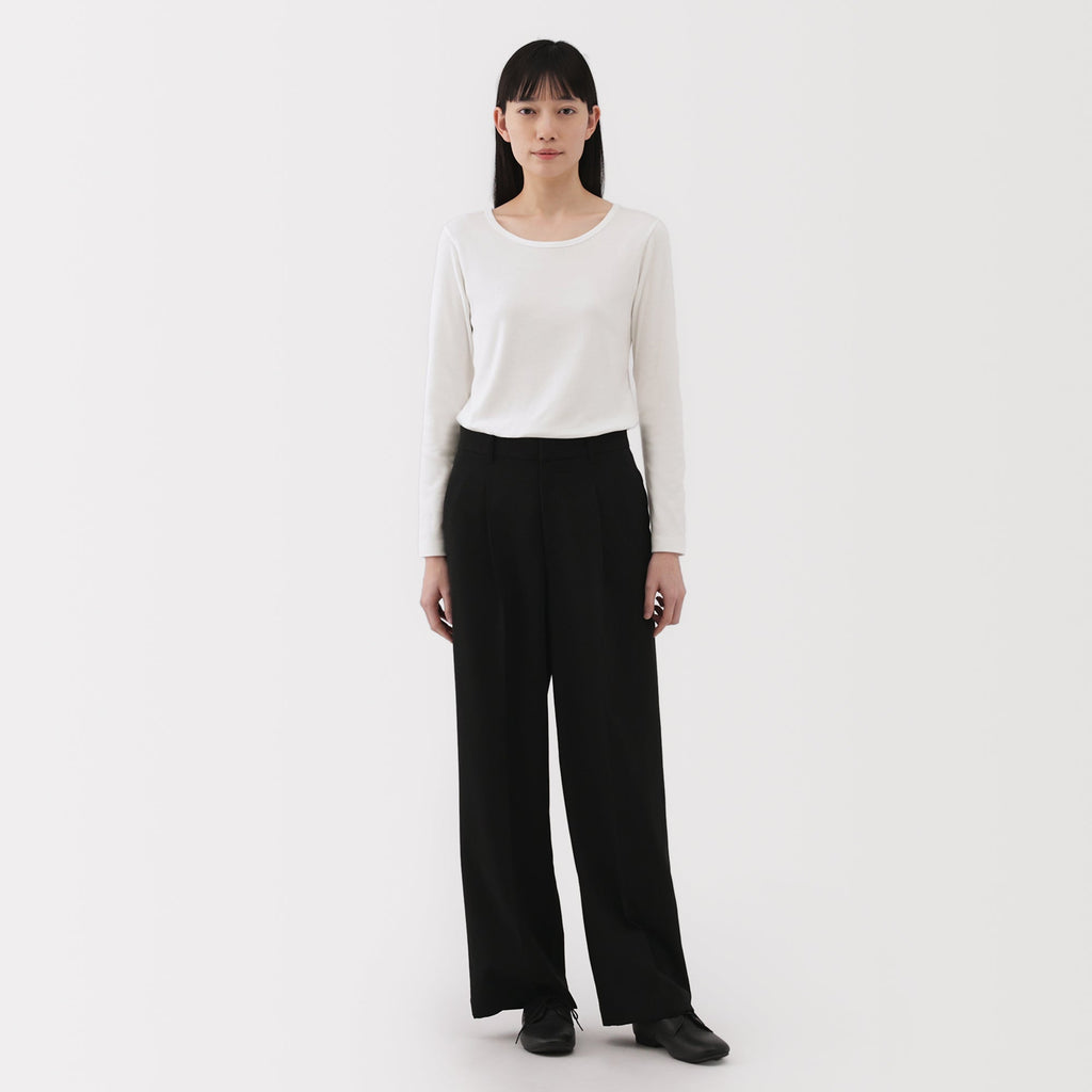 Women's Stretch Ribbed Crew Neck Long Sleeve T-Shirt