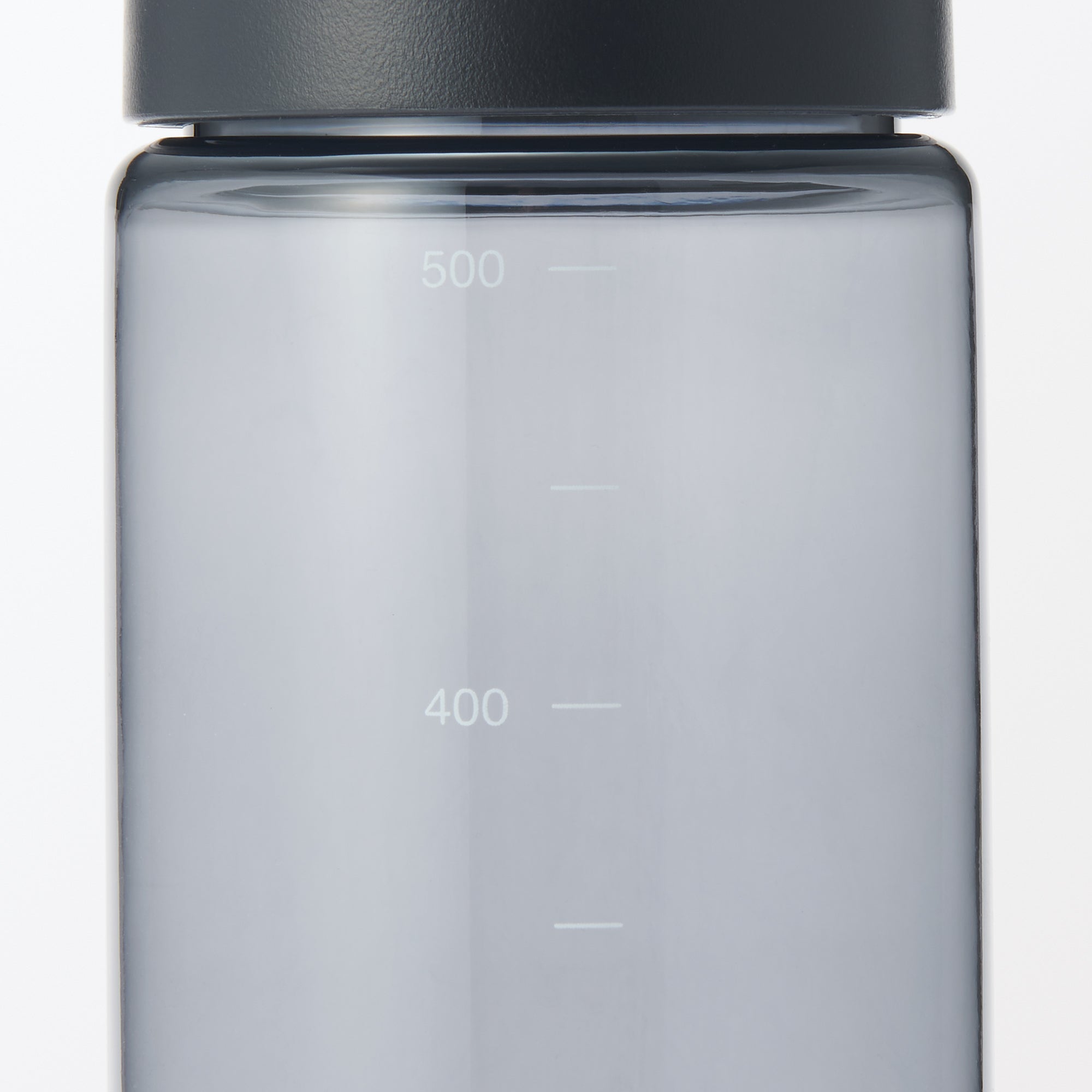 Easy-to-Carry Water Bottle With Scale - Black 16.9 fl oz