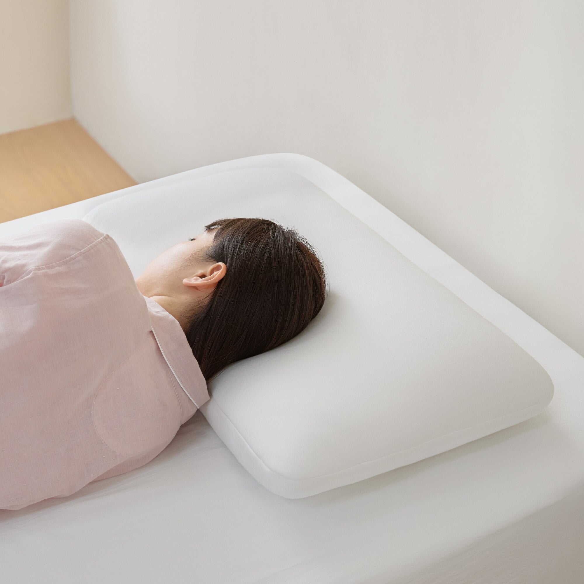 Washable Cover Plump Pillow 16.5 x 26.4