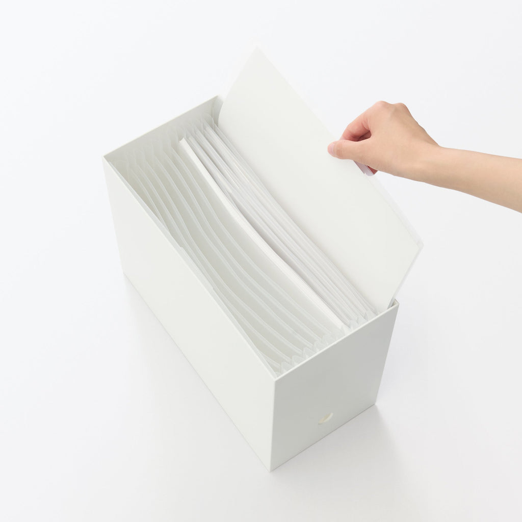 Polypropylene Expanding File Box - A4 12 pockets