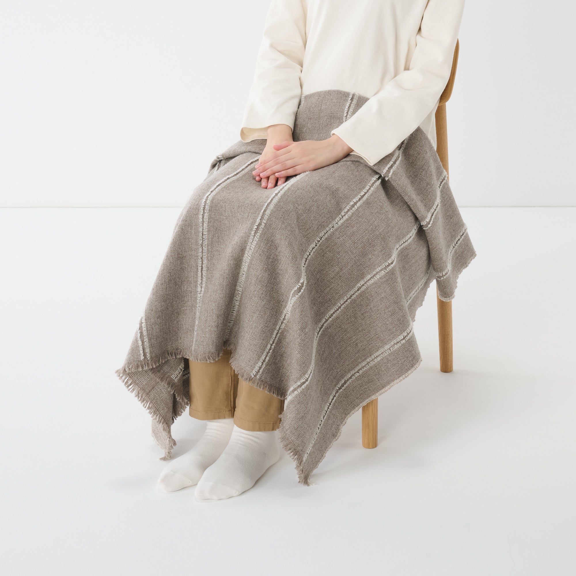 Wool Throw Secondary image