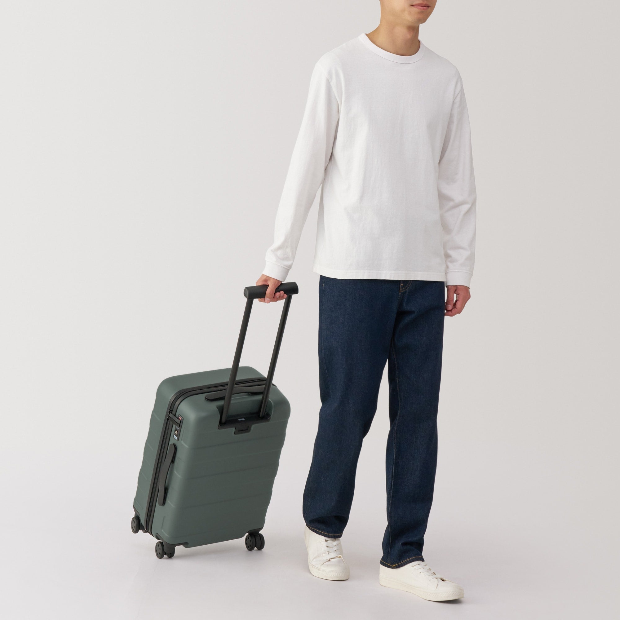Adjustable Handle Hard Shell Suitcase 36L | Carry-On