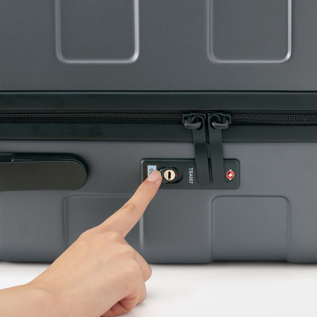 Adjustable Handle Hard Shell Suitcase 36L | Carry-On
