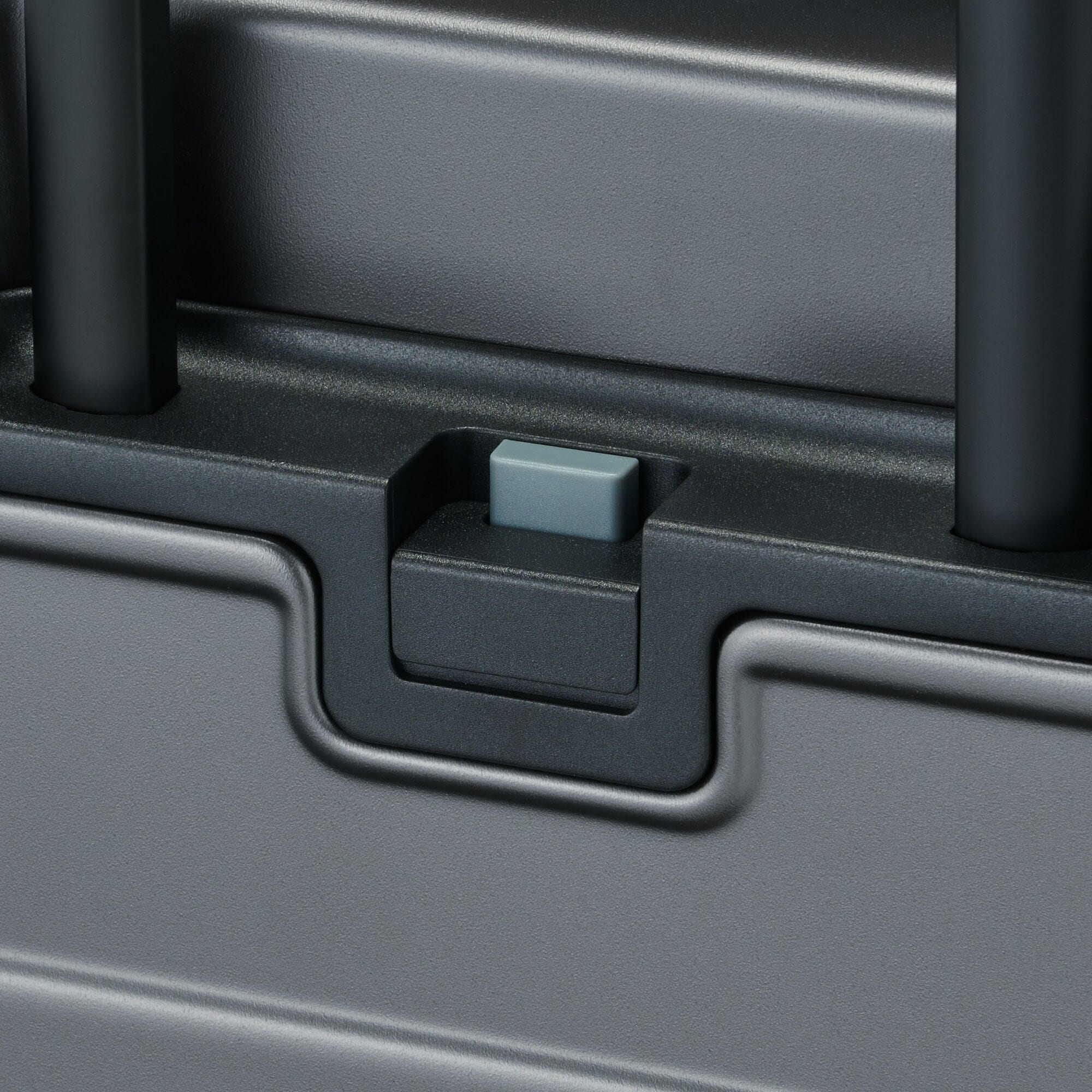 Adjustable Handle Hard Shell Suitcase 36L | Carry-On