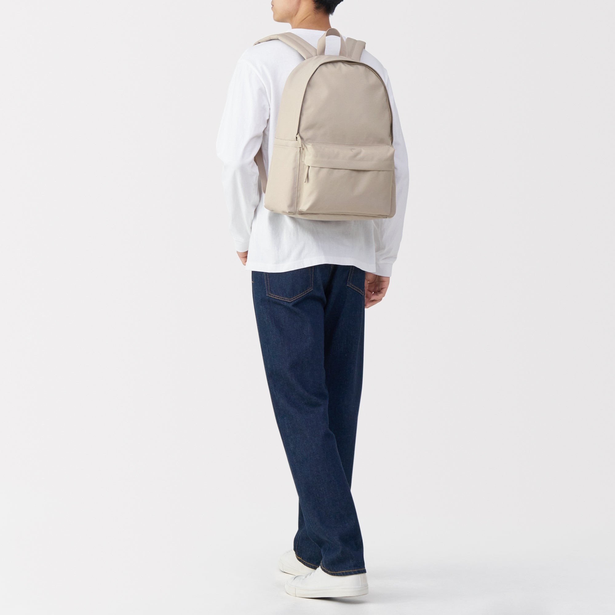 Less Tiring Water Repellent Backpack