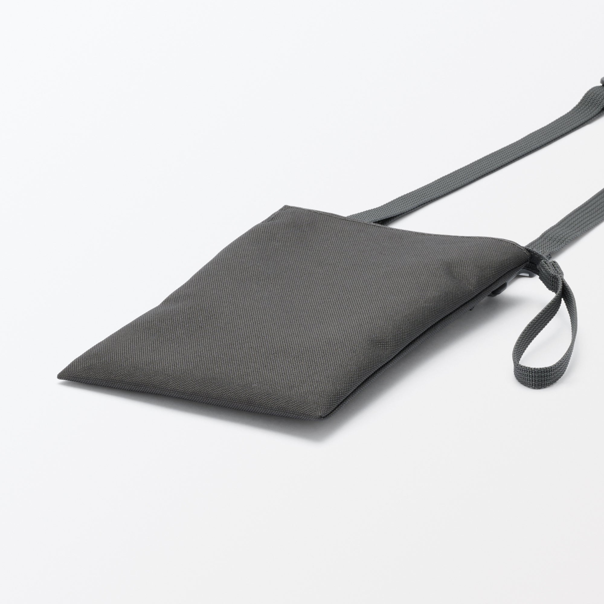 Water Repellent 2-Way Mini Sacoche