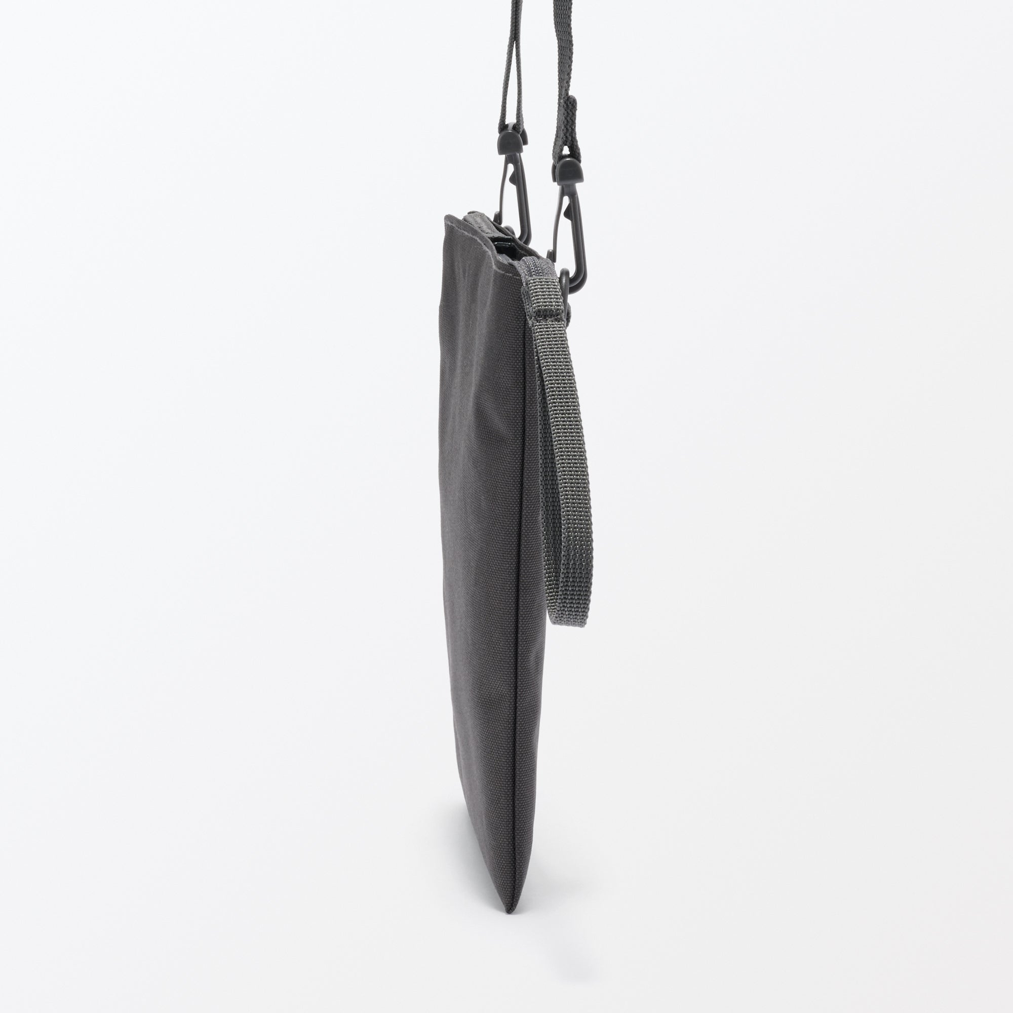 Water Repellent 2-Way Mini Sacoche