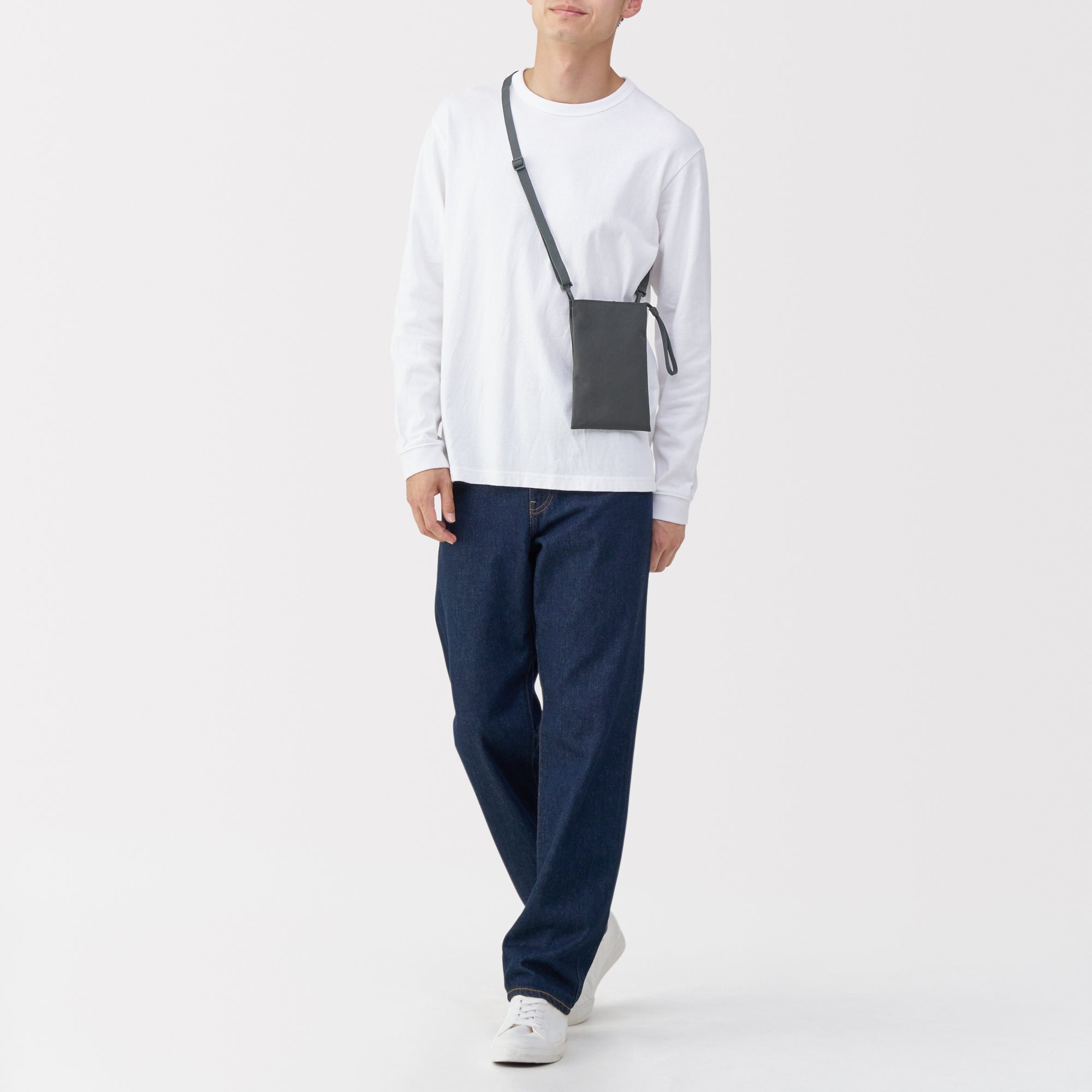 Water Repellent 2-Way Mini Sacoche