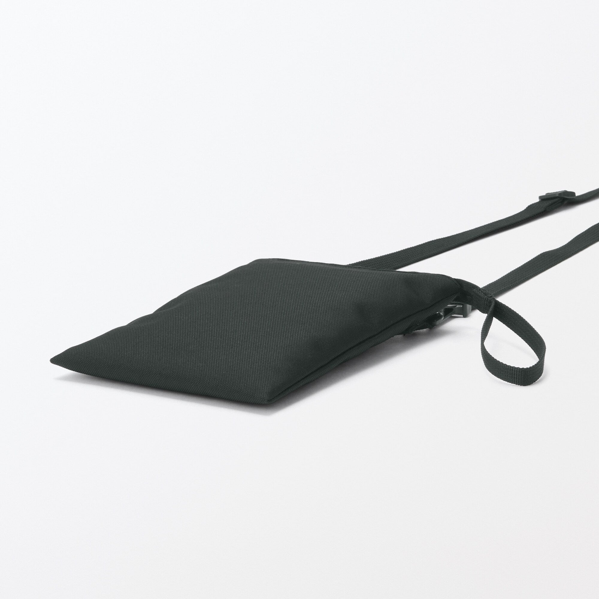 Water Repellent 2-Way Mini Sacoche