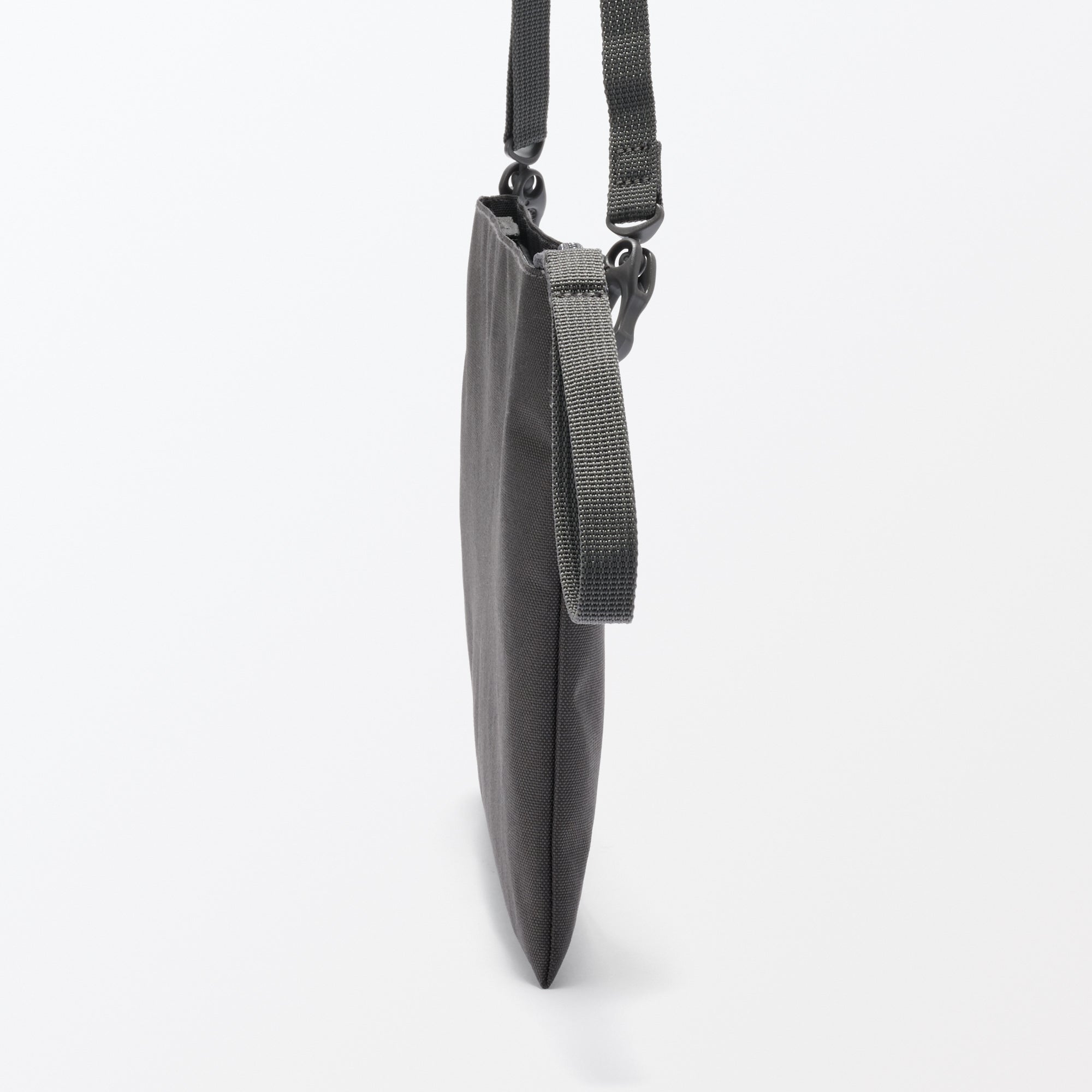 Water Repellent 2-Way Sacoche