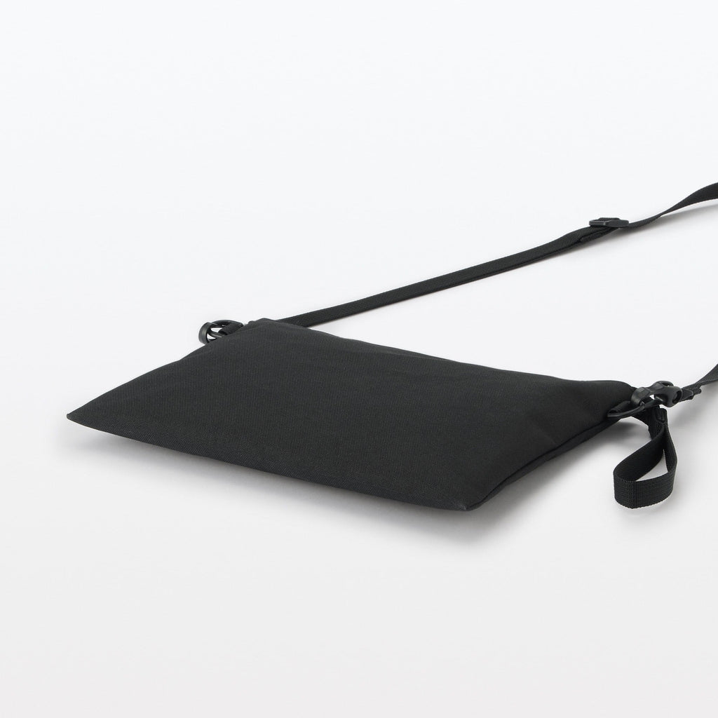 Water Repellent 2-Way Sacoche