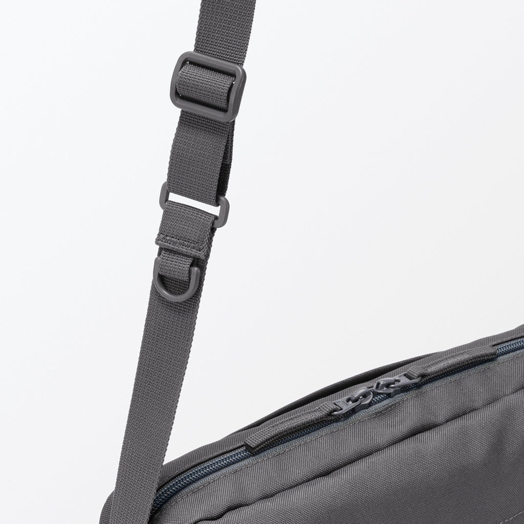 Water Repellent Shoulder Bag