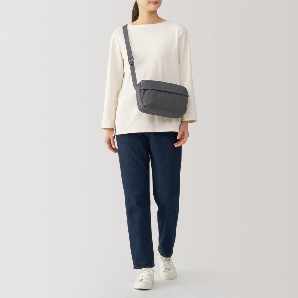 Water Repellent Shoulder Bag