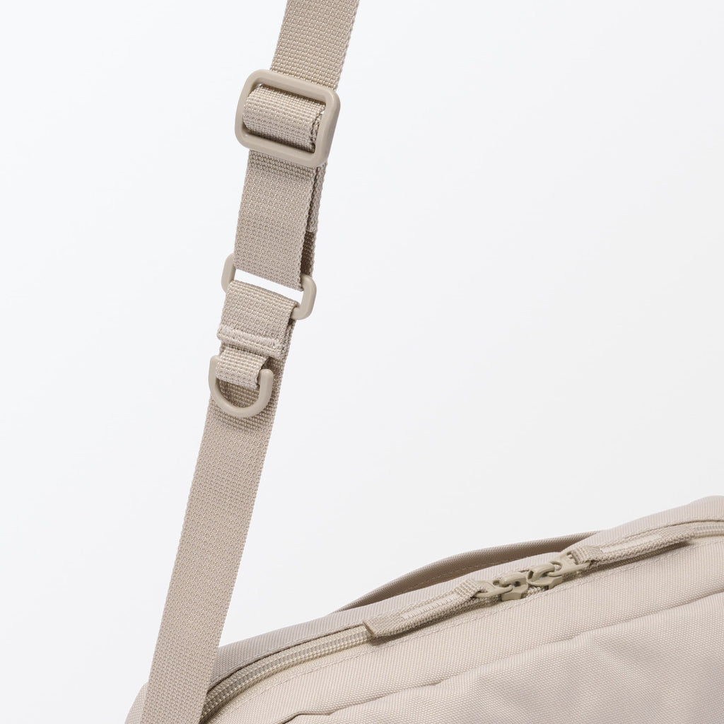 Water Repellent Shoulder Bag