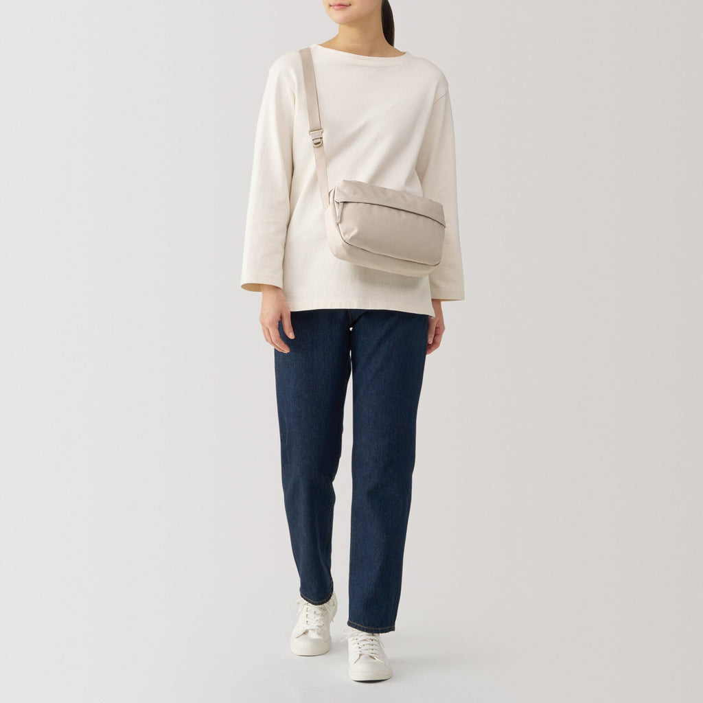 Water Repellent Shoulder Bag