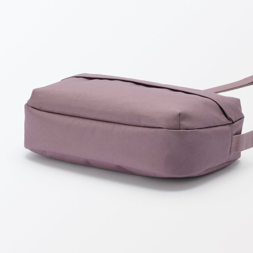 Water Repellent Shoulder Bag