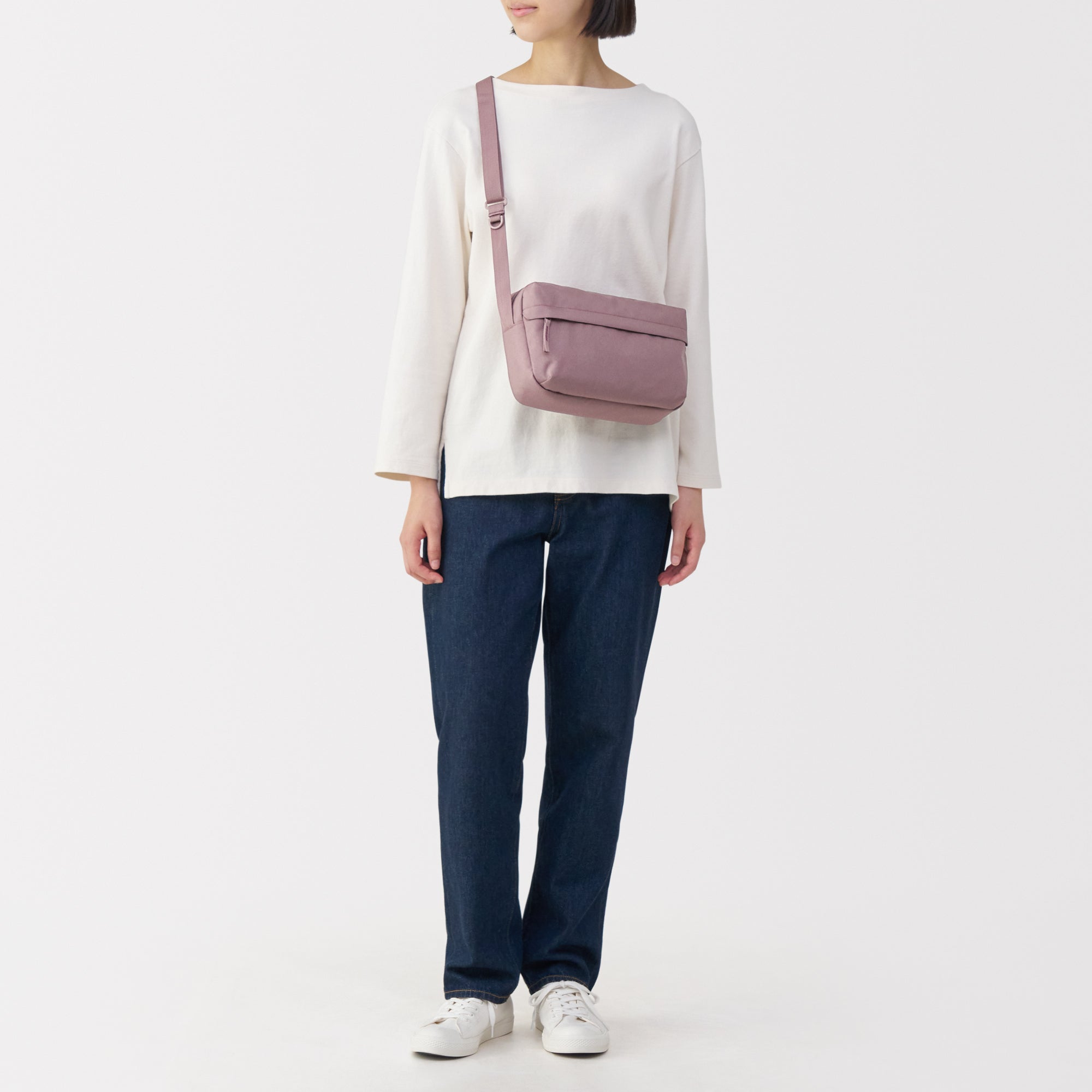 Water Repellent Shoulder Bag