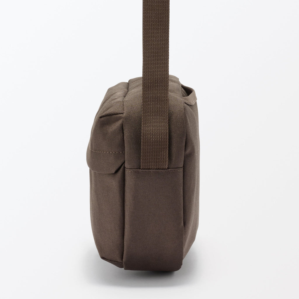 Water Repellent Shoulder Bag